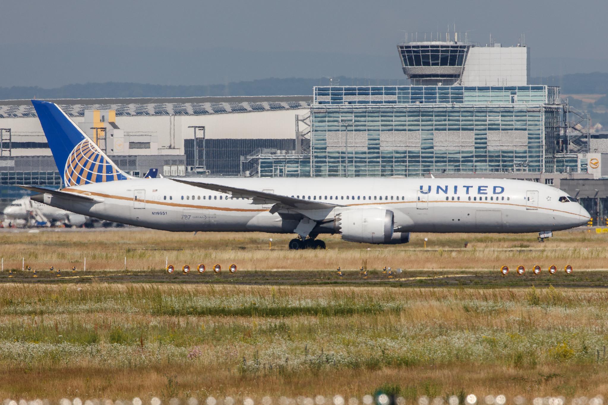 Frankfurt Airport: United Airlines (UA / UAL) |  Boeing 787-9 Dreamliner B789 | N19951 | MSN 36402