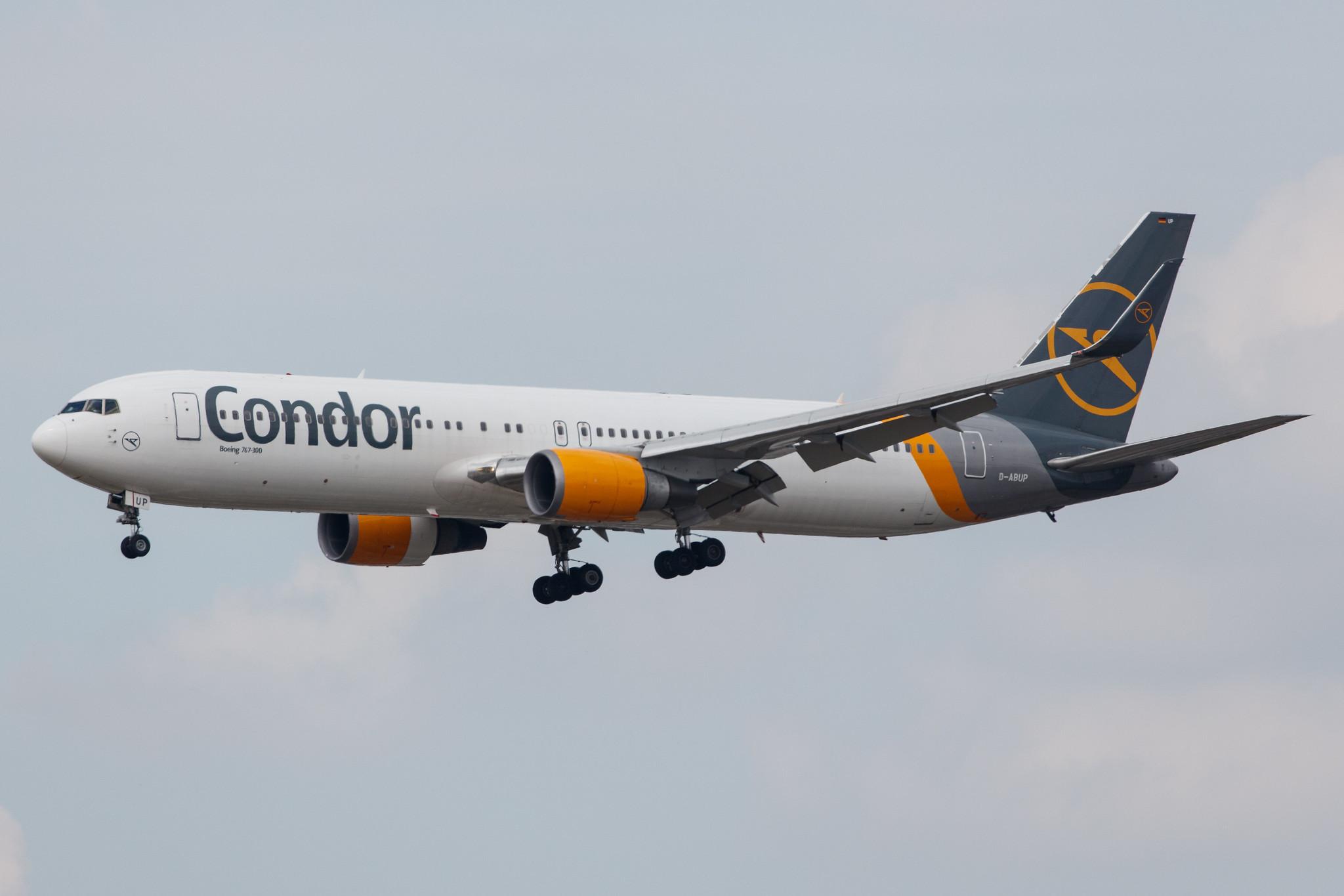Frankfurt Airport: Condor (DE / CFG) |  Boeing 767-3Q8(ER) B763 | D-ABUP | MSN 30048