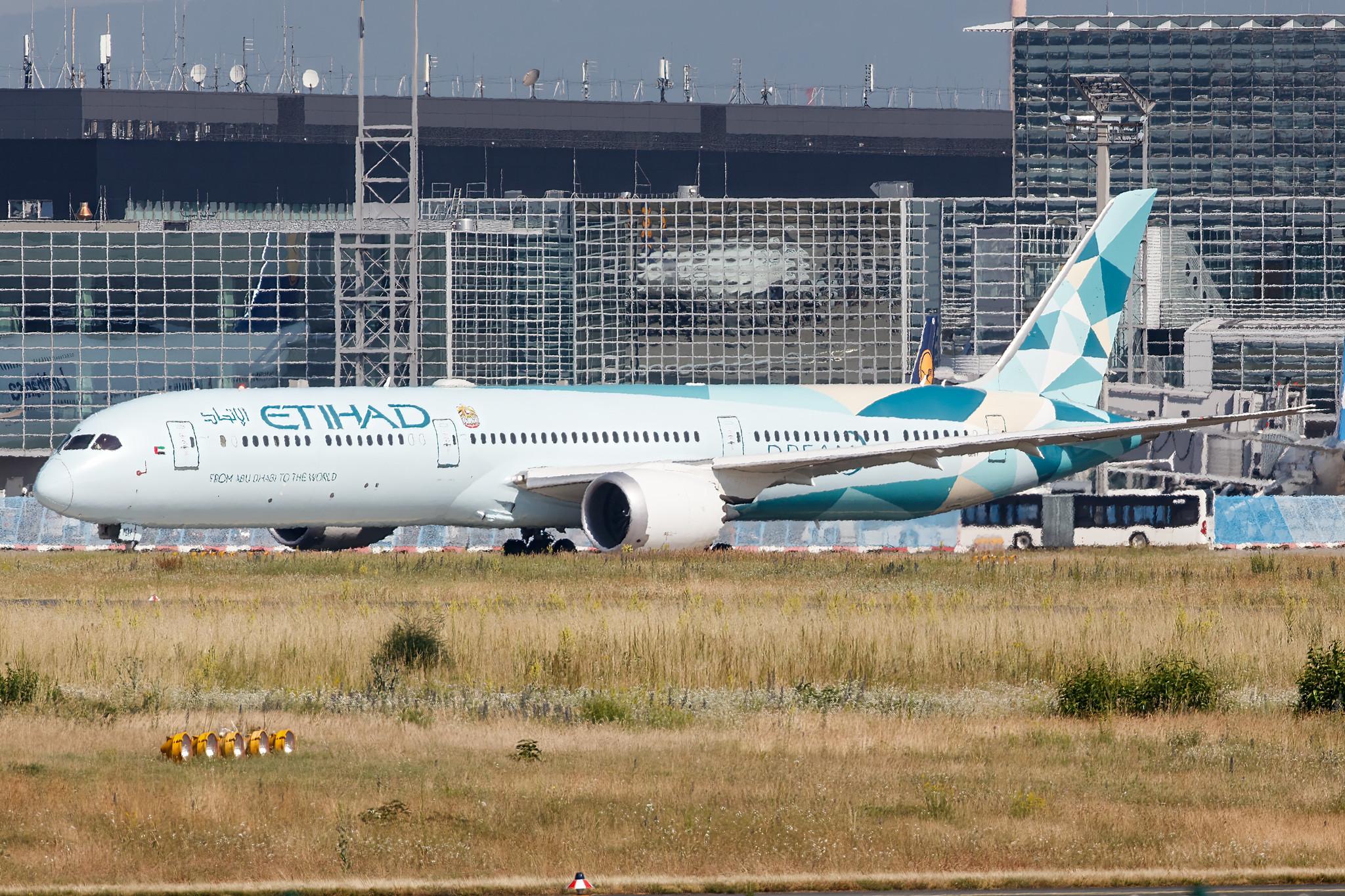 Frankfurt Airport: Etihad (EY / ETD) |  Livery: Greenliner Livery | Operator: Etihad Airways |  Boeing 787-10 Dreamliner B78X | A6-BMH | MSN 60765