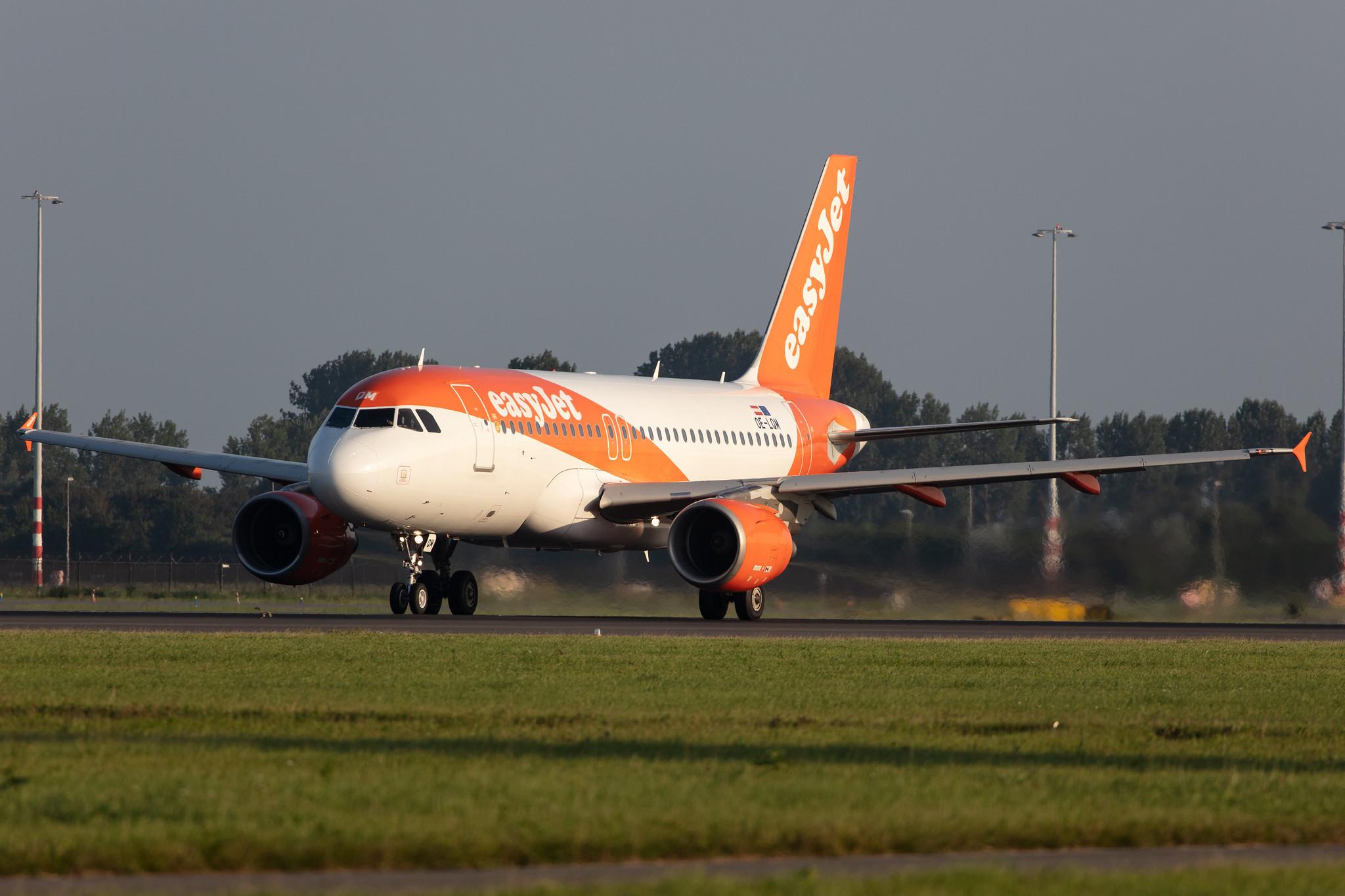 Amsterdam Schiphol: easyJet (U2 / EZY) | Operator: easyJet Europe |  Airbus A319-111 A319 | OE-LQM | MSN 3824