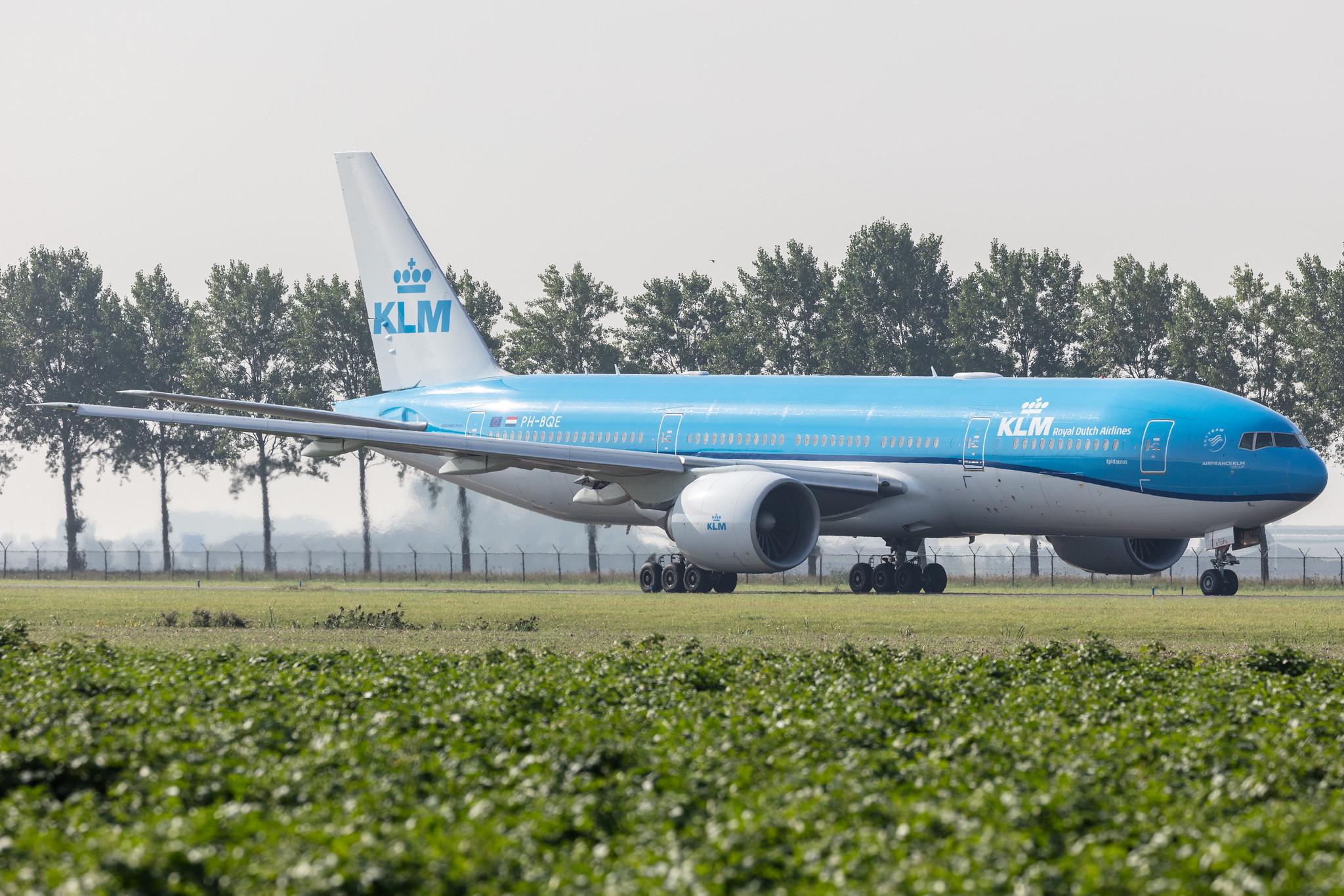 Amsterdam Schiphol: KLM (KL / KLM) |  Boeing 777-206(ER) B772 | PH-BQE | MSN 28691