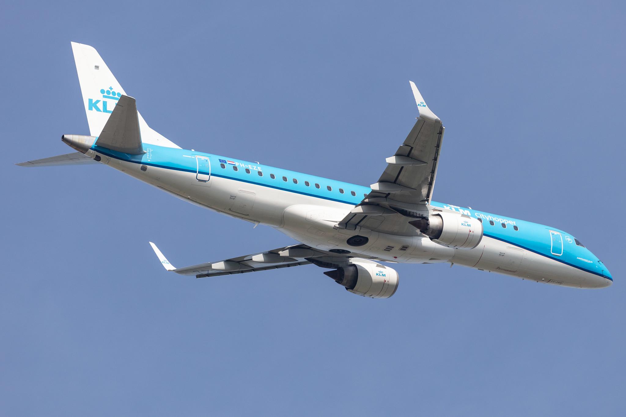 Amsterdam Schiphol: KLM (KL / KLM) | Operator: KLM Cityhopper |  Embraer E190STD E190 | PH-EZE | MSN 19000288