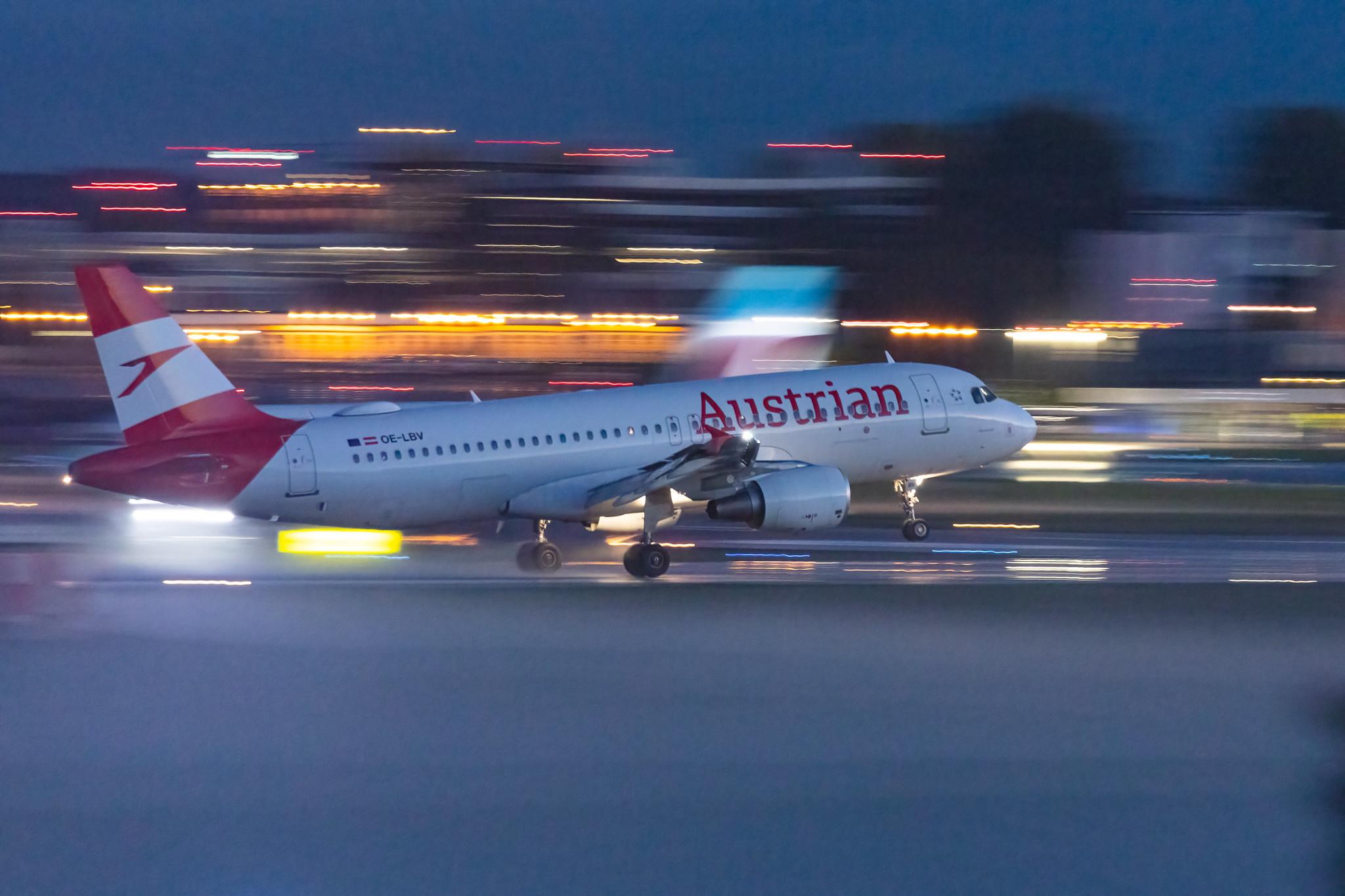 Hamburg Airport: Austrian Airlines (OS / AUA) |  Airbus A320-214 A320 | OE-LBV | MSN 1385