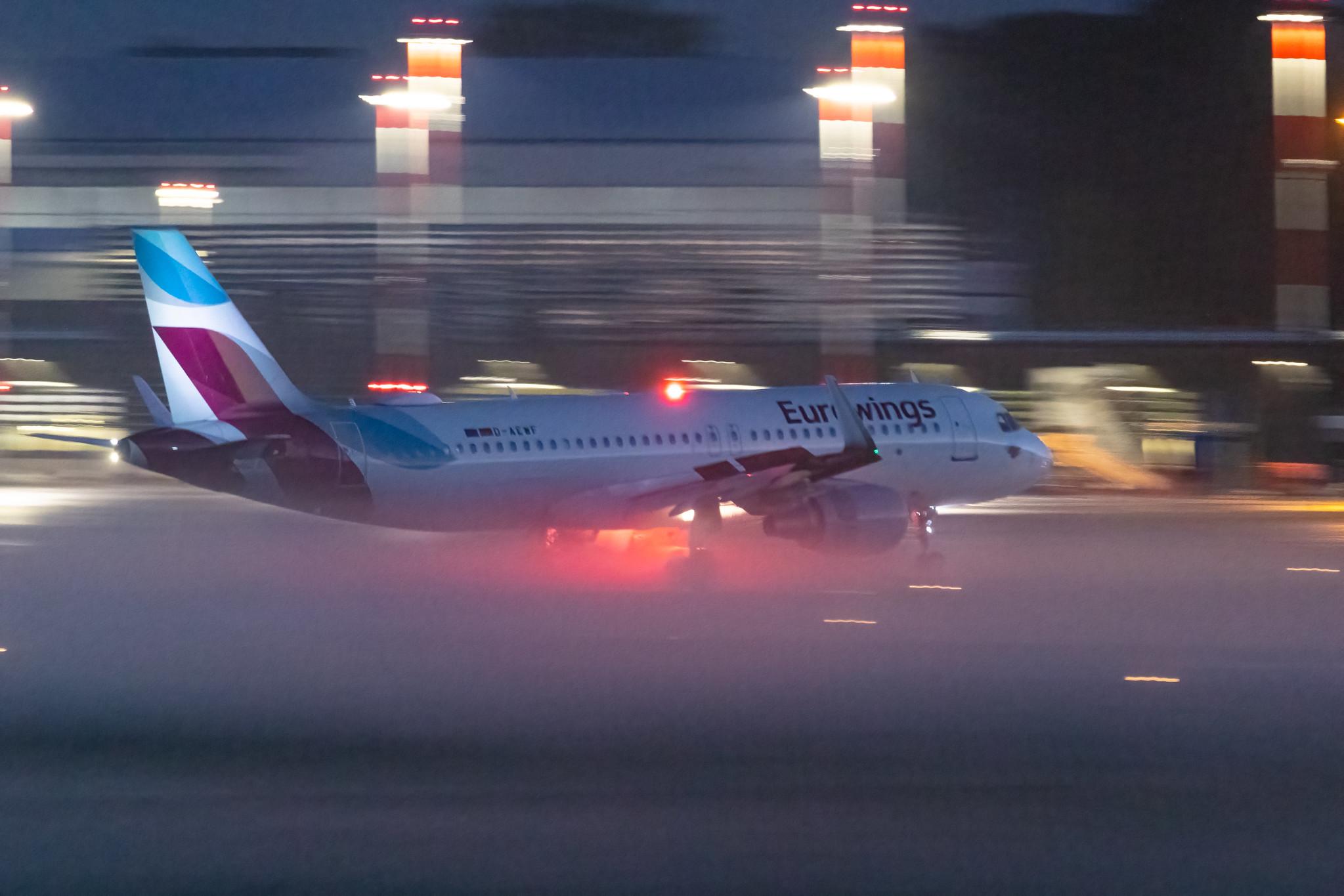 Hamburg Airport: Eurowings (EW / EWG) |  Airbus A320-214 A320 | D-AEWF | MSN 7087