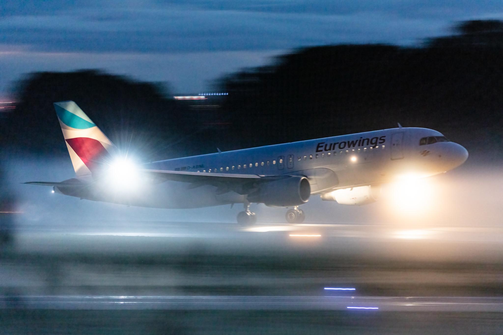 Hamburg Airport: Eurowings (EW / EWG) |  Airbus A320-214 A320 | D-ABNL | MSN 1852