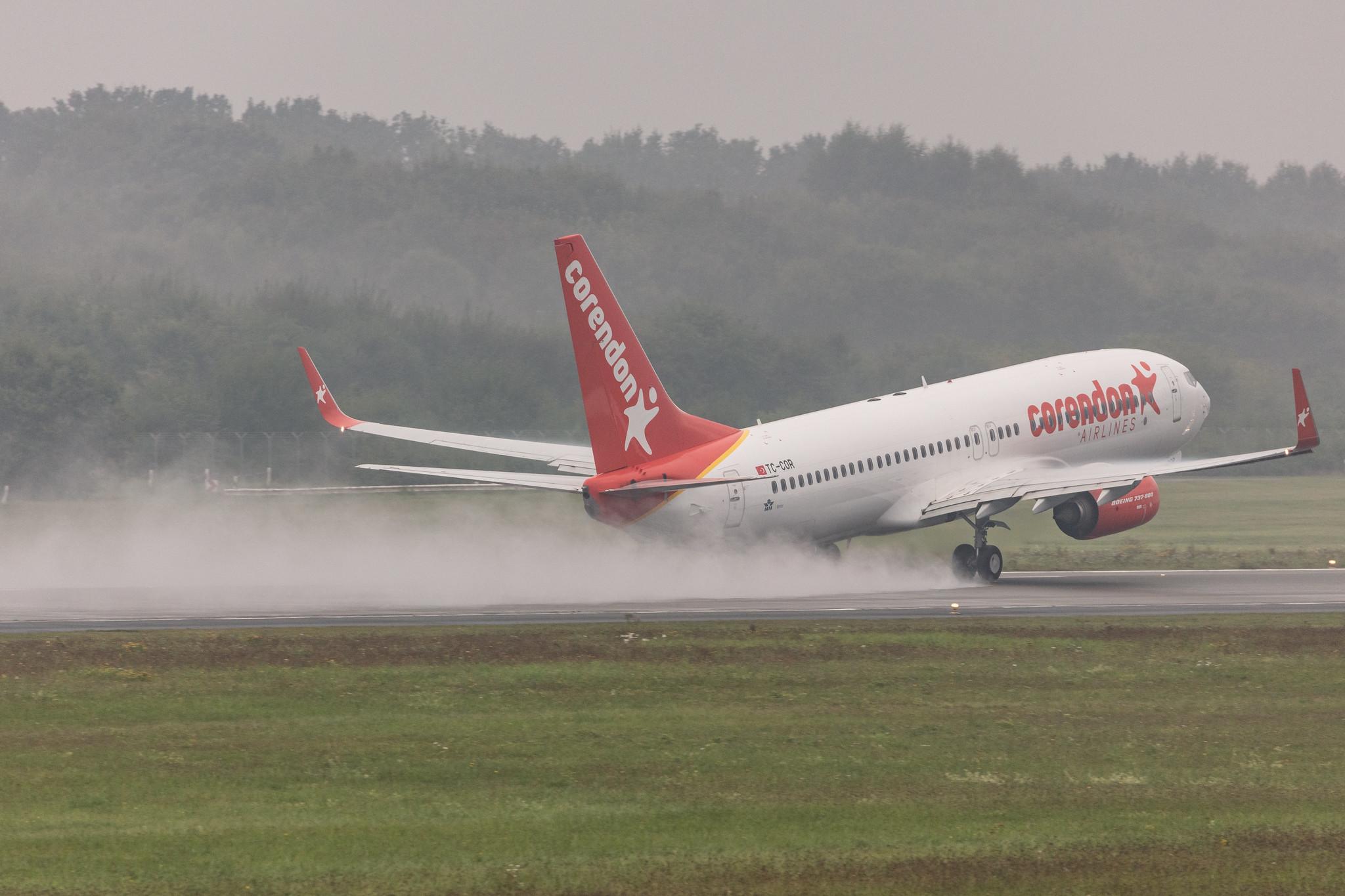 Hamburg Airport: Corendon Airlines (XC / CAI) |  Boeing 737-8SH B738 | TC-COR | MSN 42058
