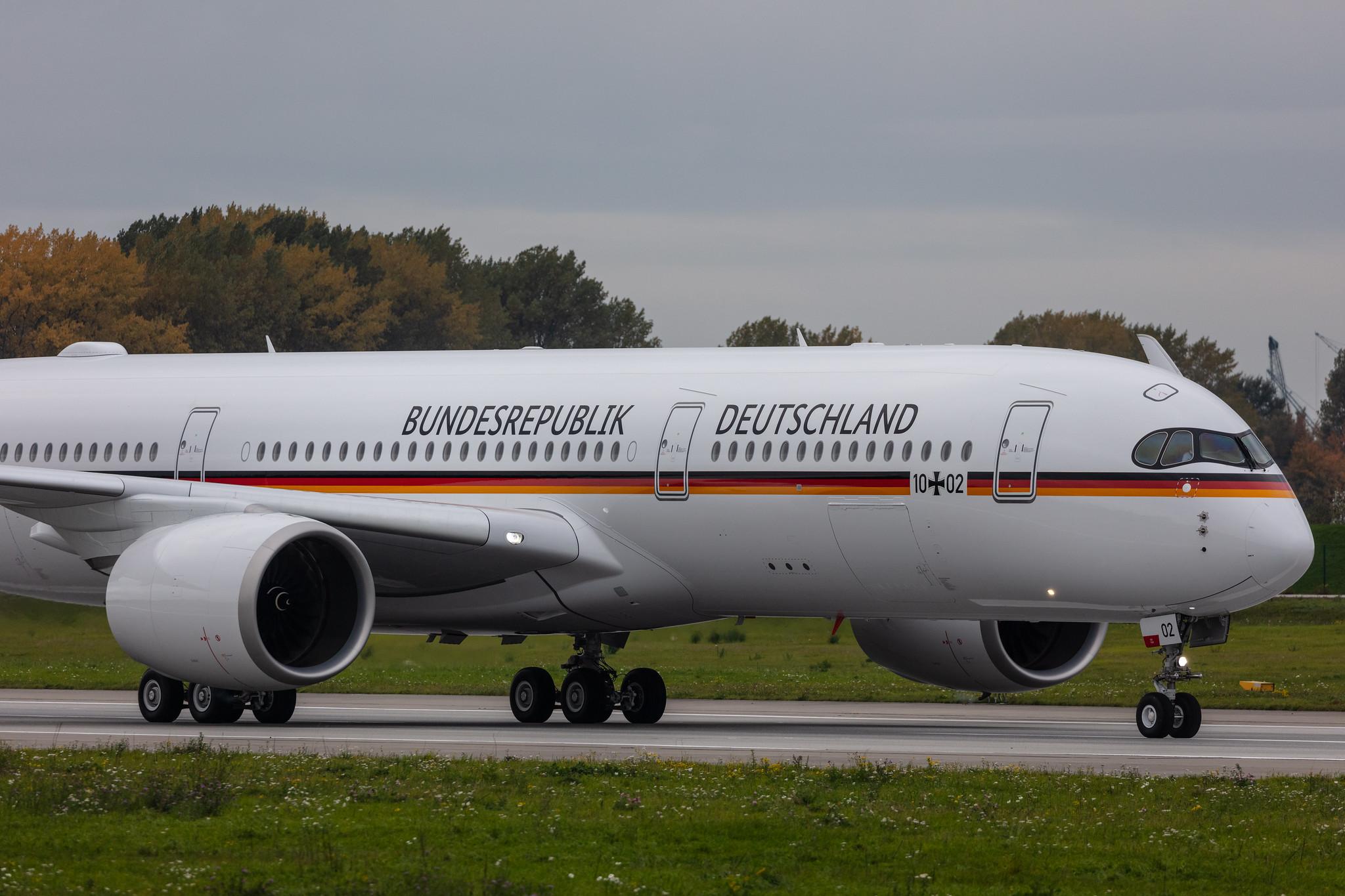 Hamburg Finkenwerder: German Air Force (/ GAF) | Airbus A350-941 (A359)  | F-WJKO | MSN 526