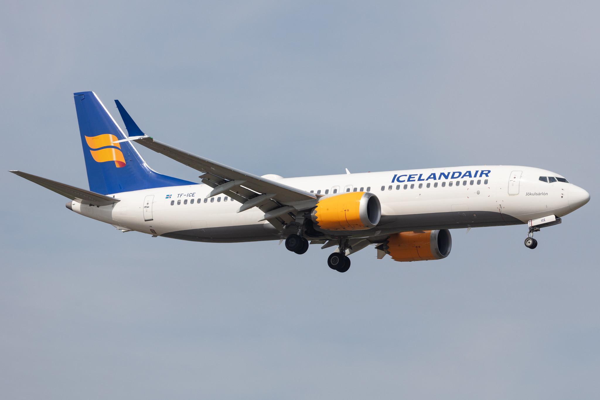 Amsterdam Schiphol: Icelandair (FI / ICE) |  Boeing 737 MAX 8 B38M | TF-ICE | MSN 44353
