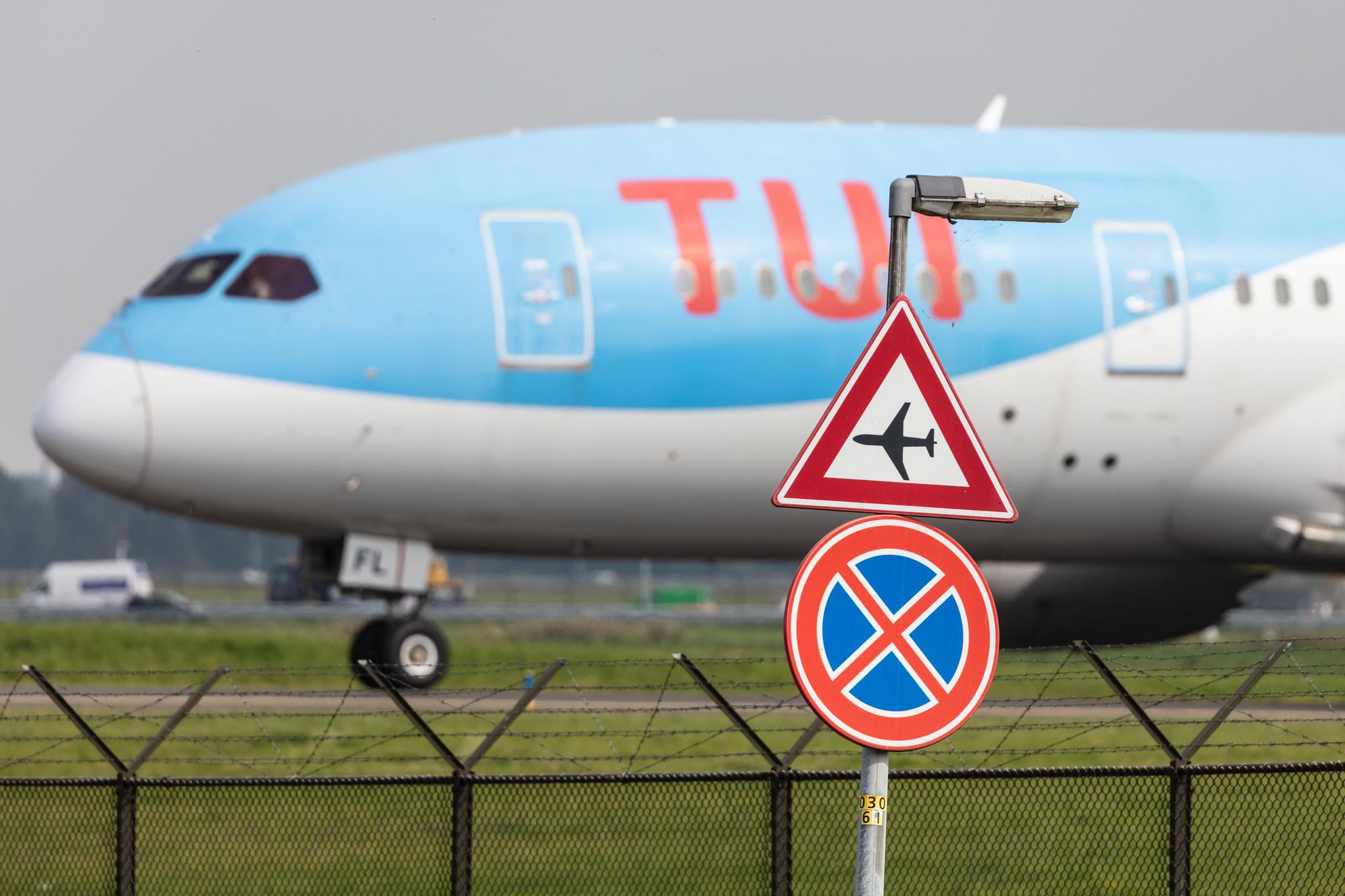 Amsterdam Schiphol: TUI (X3 / TUI) | Operator: TUI fly Netherlands |  Boeing 787-8 Dreamliner B788 | PH-TFL | MSN 37228