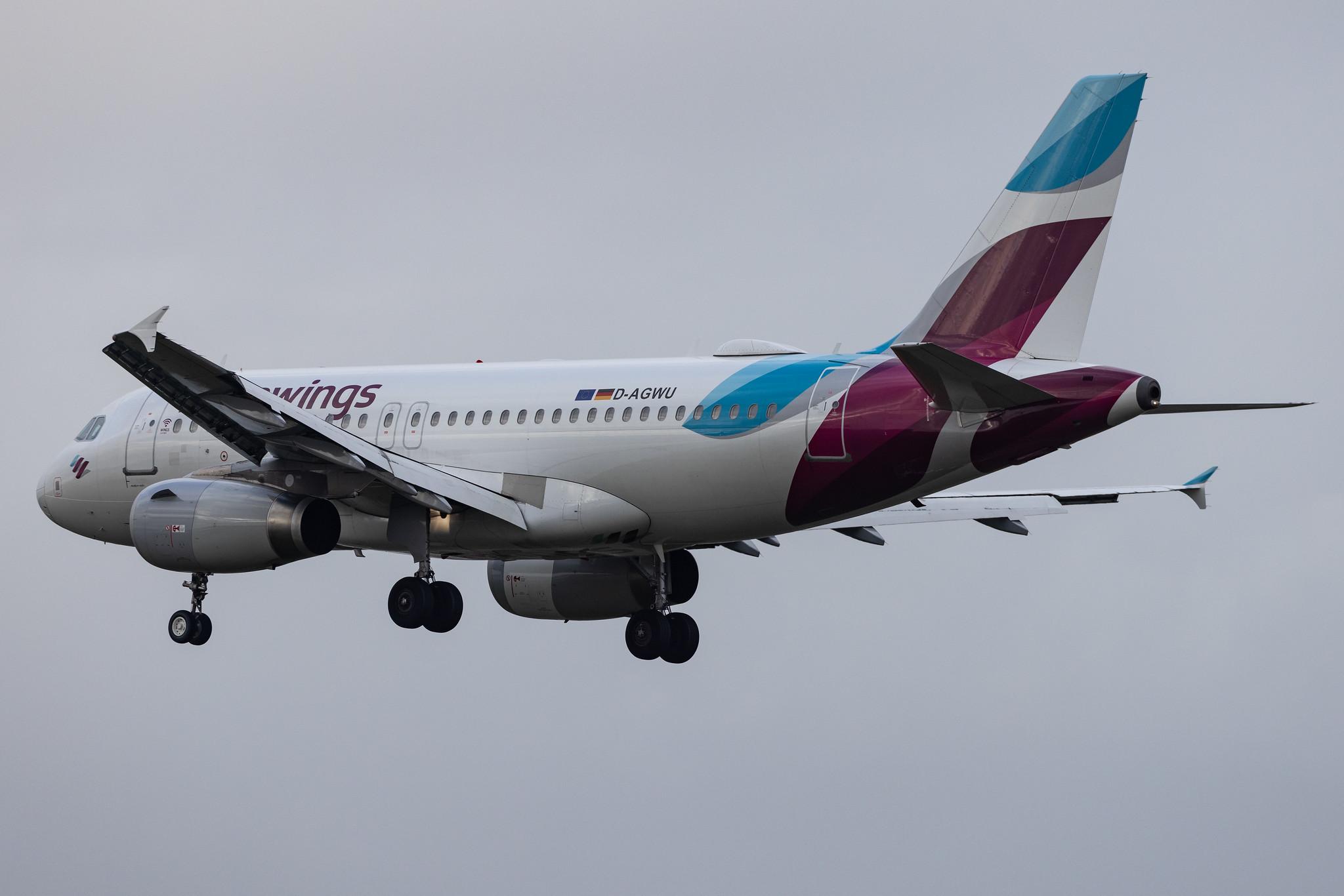 Hamburg Airport: Eurowings (EW / EWG) |  Airbus A319-132 A319 | D-AGWU | MSN 5457