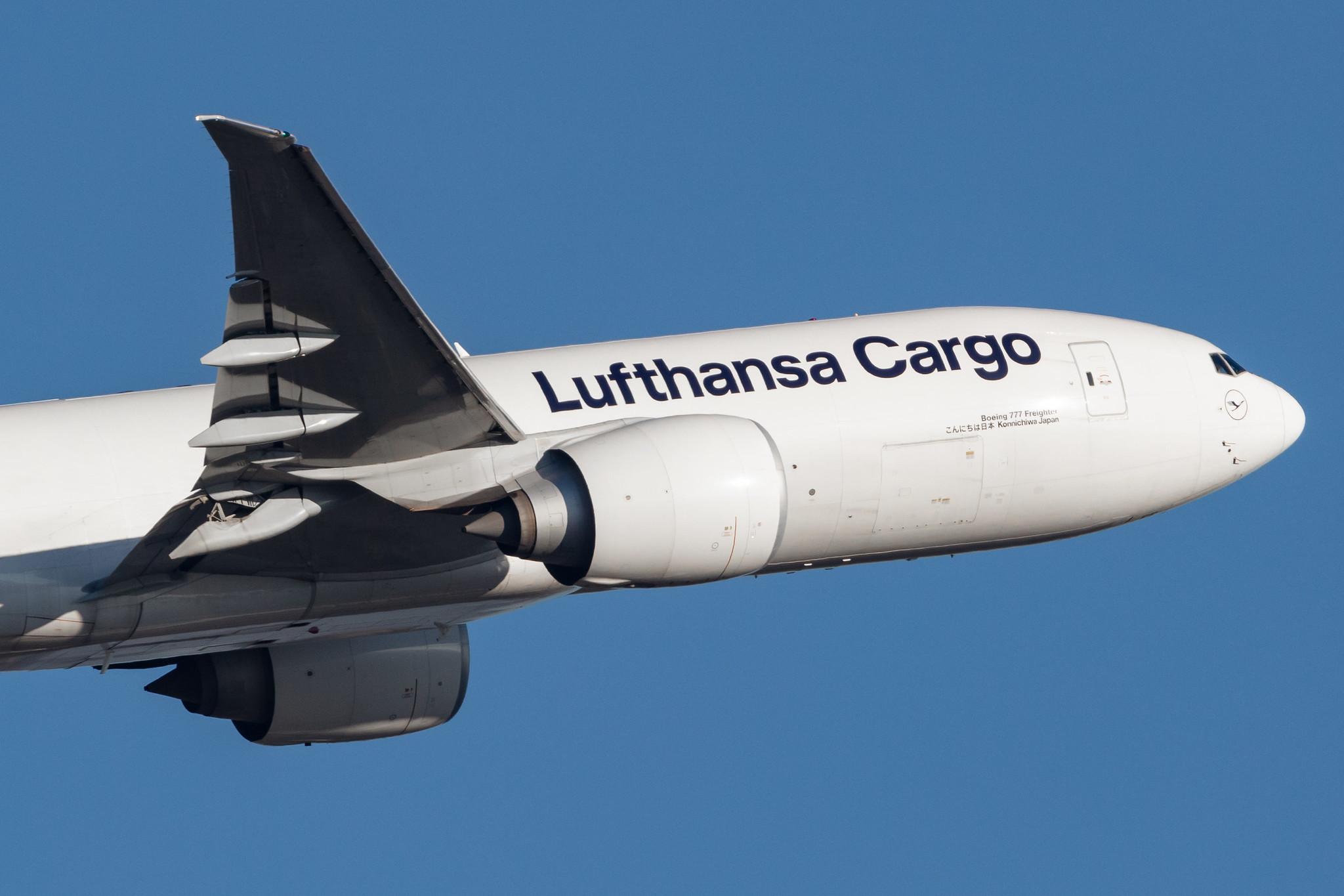 Frankfurt Airport: Lufthansa Cargo (/ GEC) |  Boeing 777-F B77L | D-ALFF | MSN 66089