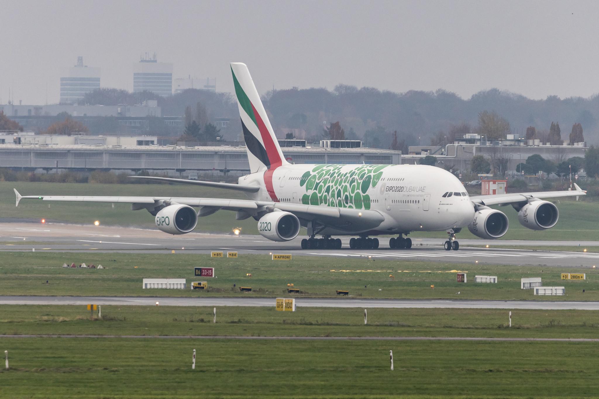 Hamburg Airport: Emirates (EK / UAE) |  Livery: Expo 2020 - Sustainability Livery |  Airbus A380-861 A388 | A6-EOW | MSN 207