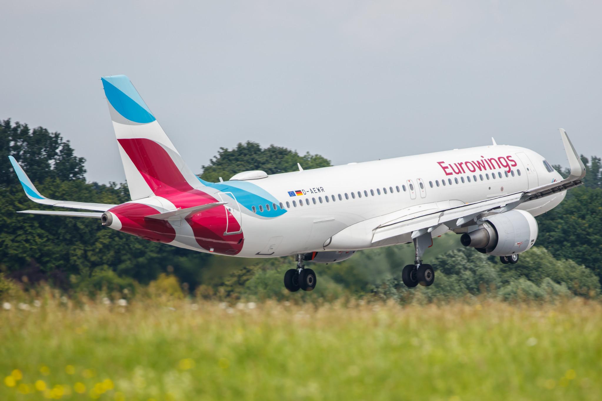Hamburg Airport: Eurowings (EW / EWG) |  Airbus A320-214 A320 | D-AEWR | MSN 7412