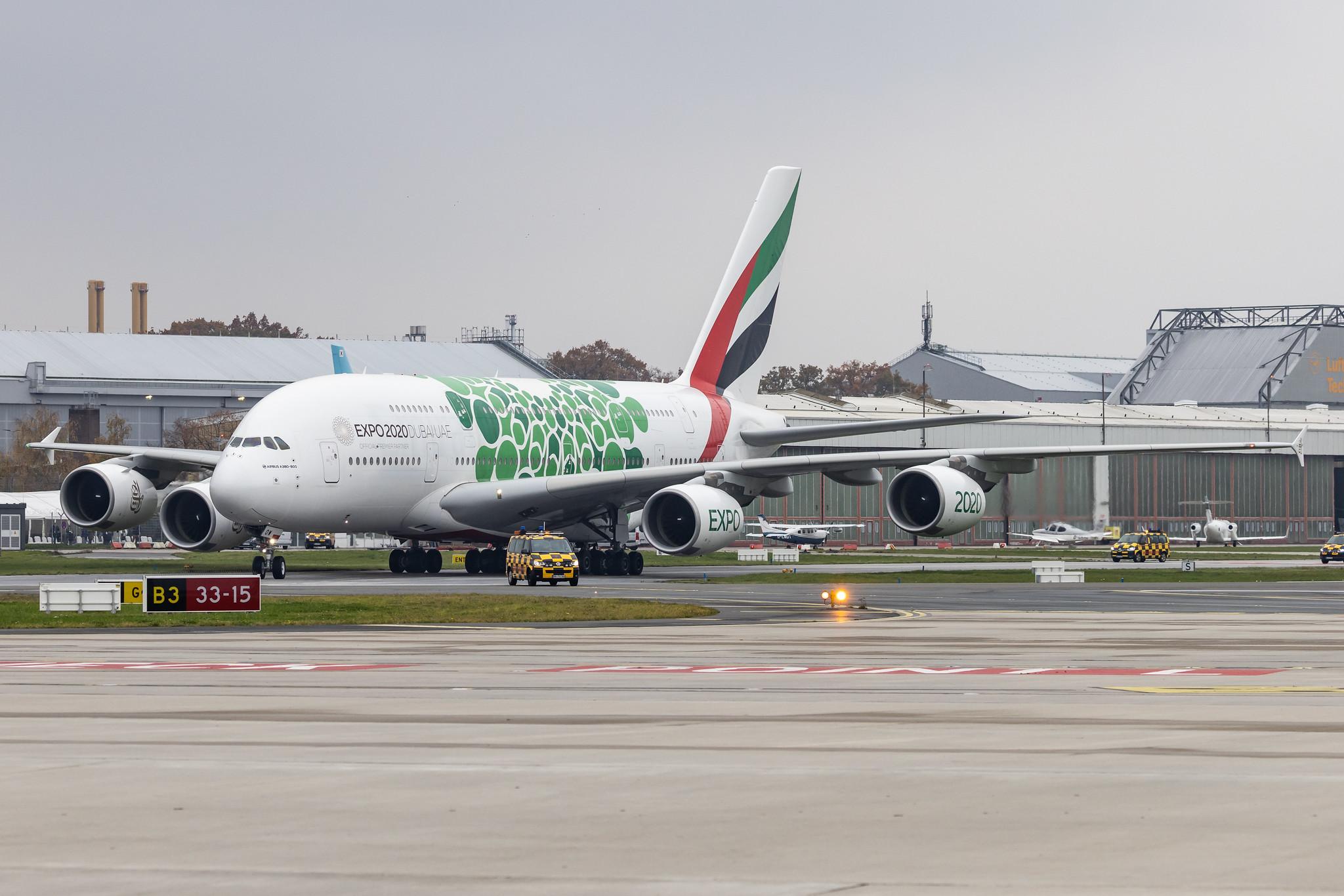 Hamburg Airport: Emirates (EK / UAE) |  Livery: Expo 2020 - Sustainability Livery |  Airbus A380-861 A388 | A6-EOW | MSN 207