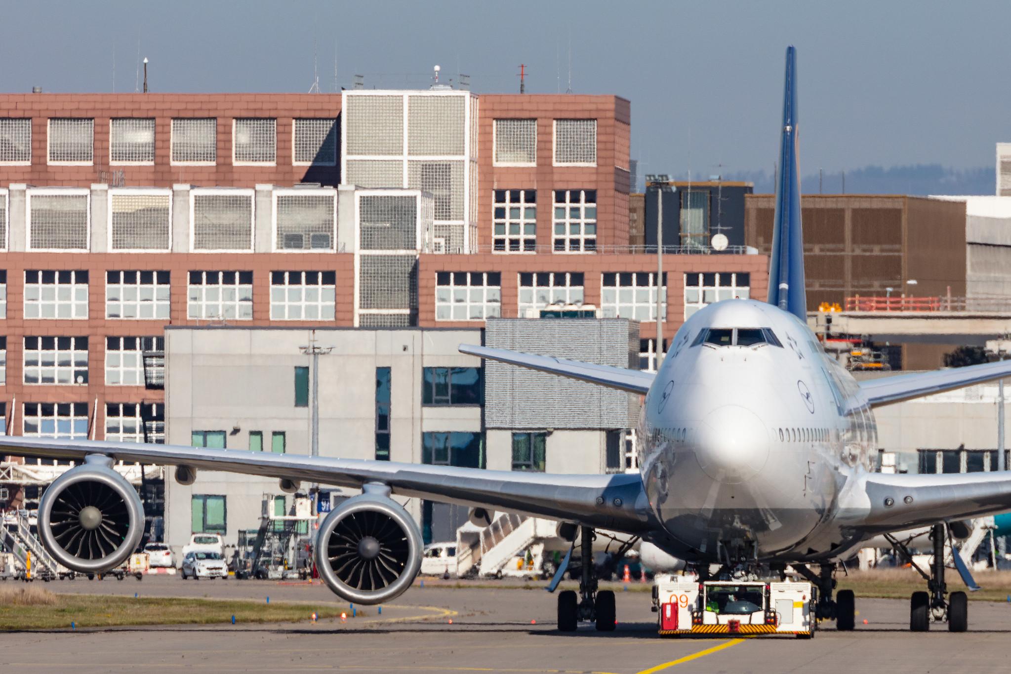 Frankfurt Airport: Lufthansa (LH / DLH) |  Boeing 747-830 B748 | D-ABYH | MSN 37832