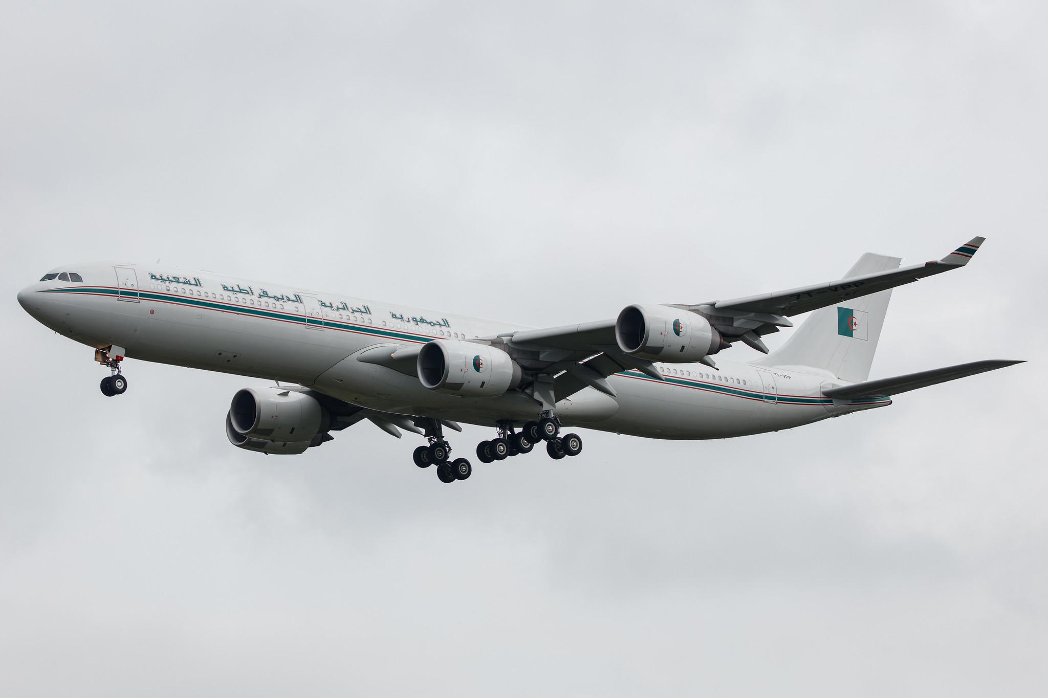 Hamburg Airport: Algerian Government |  Airbus A340-541 A345 | 7T-VPP | MSN 0917