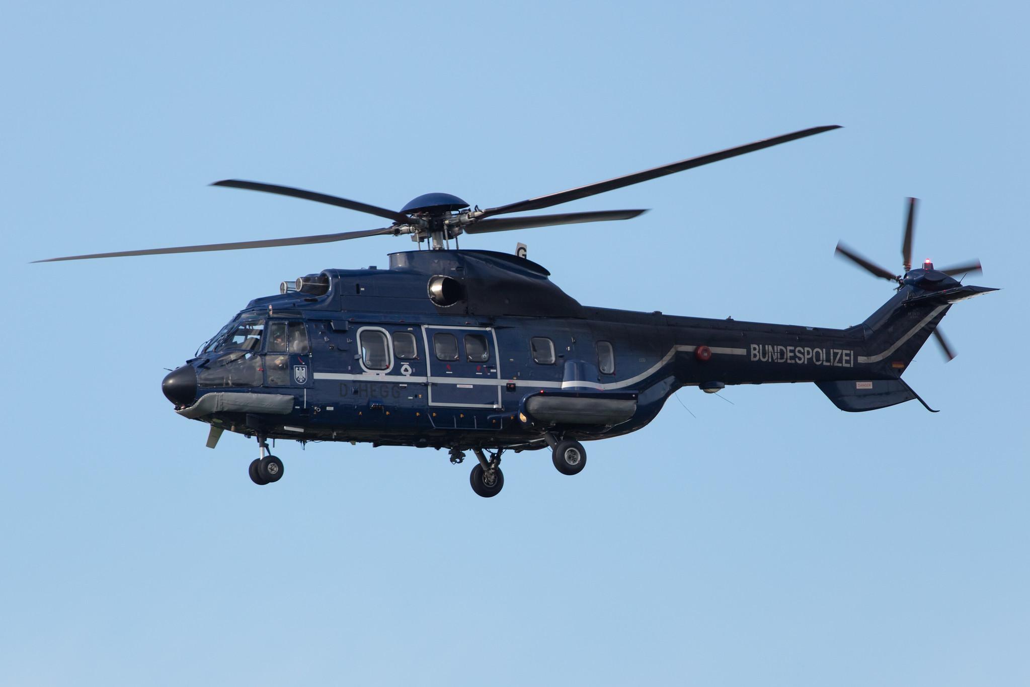 Hamburg Airport: Bundespolizei |  Airbus Helicopters H215 AS32 | D-HEGG | MSN 2101