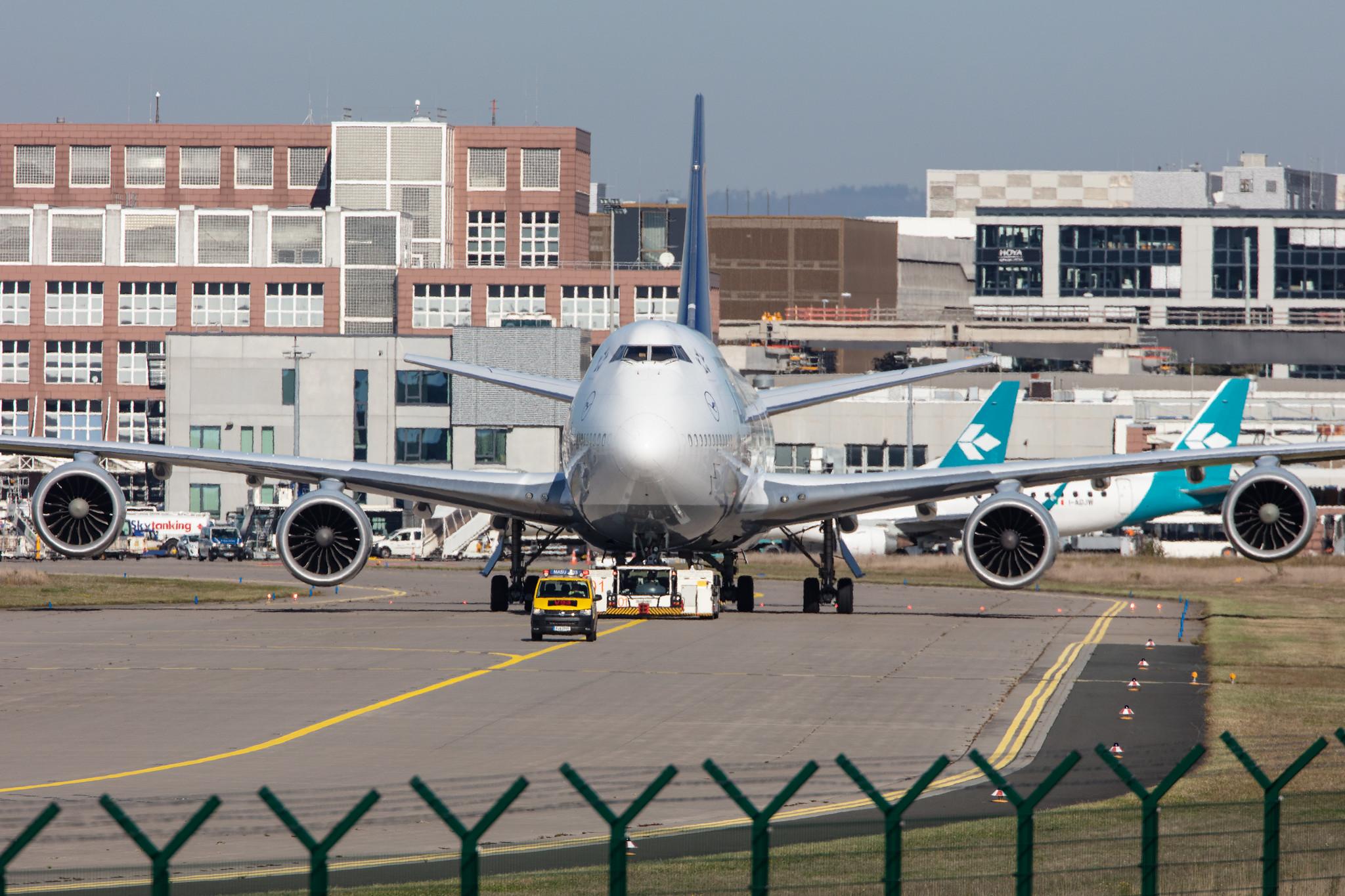 Frankfurt Airport: Lufthansa (LH / DLH) |  Boeing 747-830 B748 | D-ABYQ | MSN 37840
