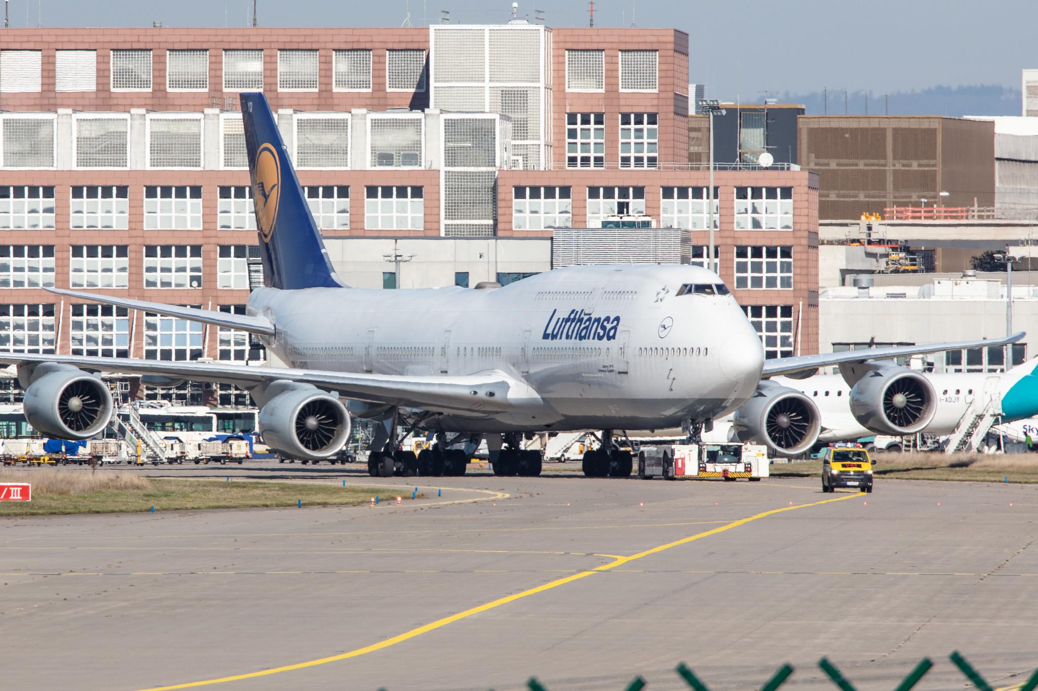 Frankfurt Airport: Lufthansa (LH / DLH) |  Boeing 747-830 B748 | D-ABYQ | MSN 37840