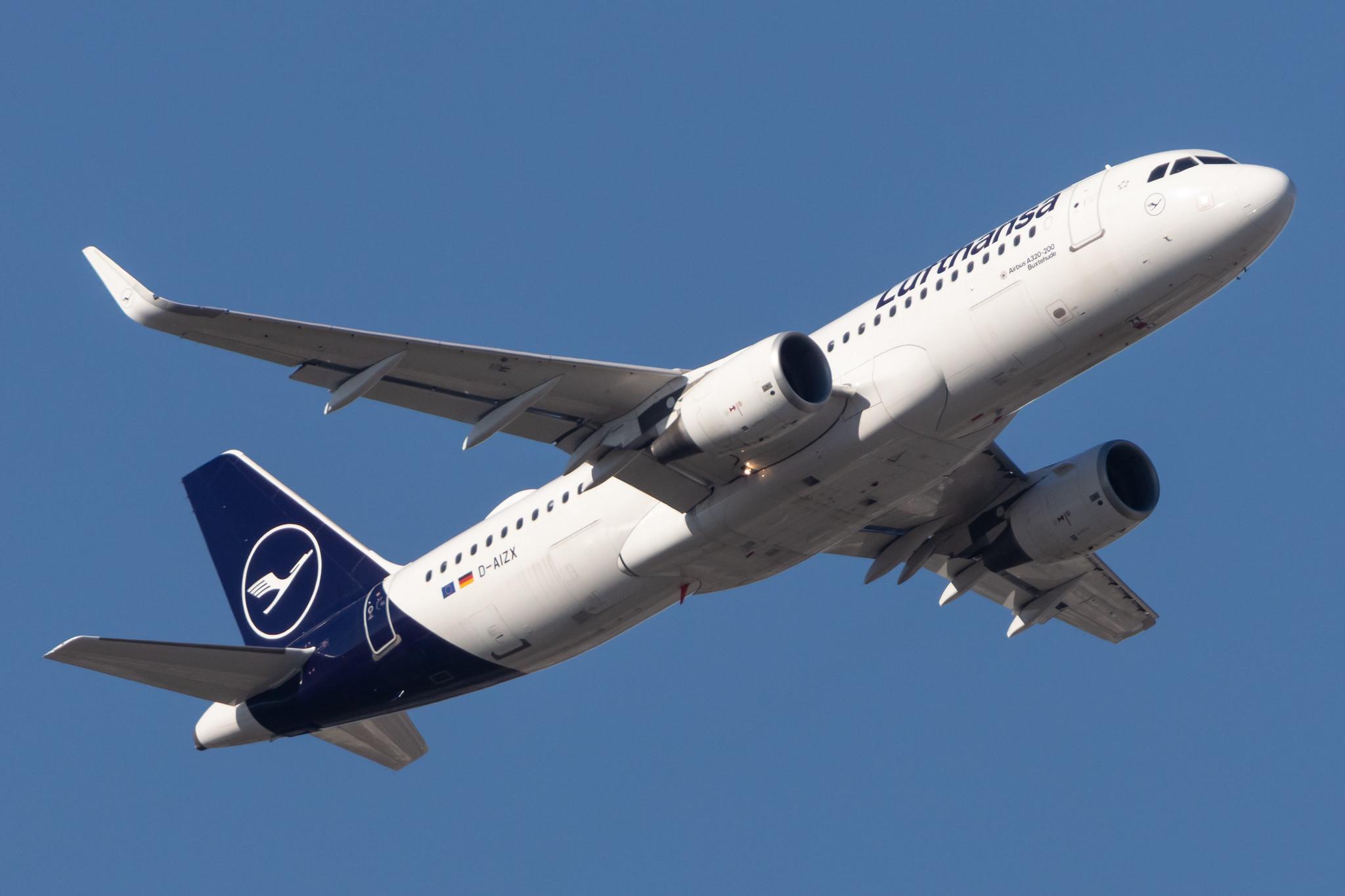 Frankfurt Airport: Lufthansa (LH / DLH) |  Airbus A320-214 A320 | D-AIZX | MSN 5741