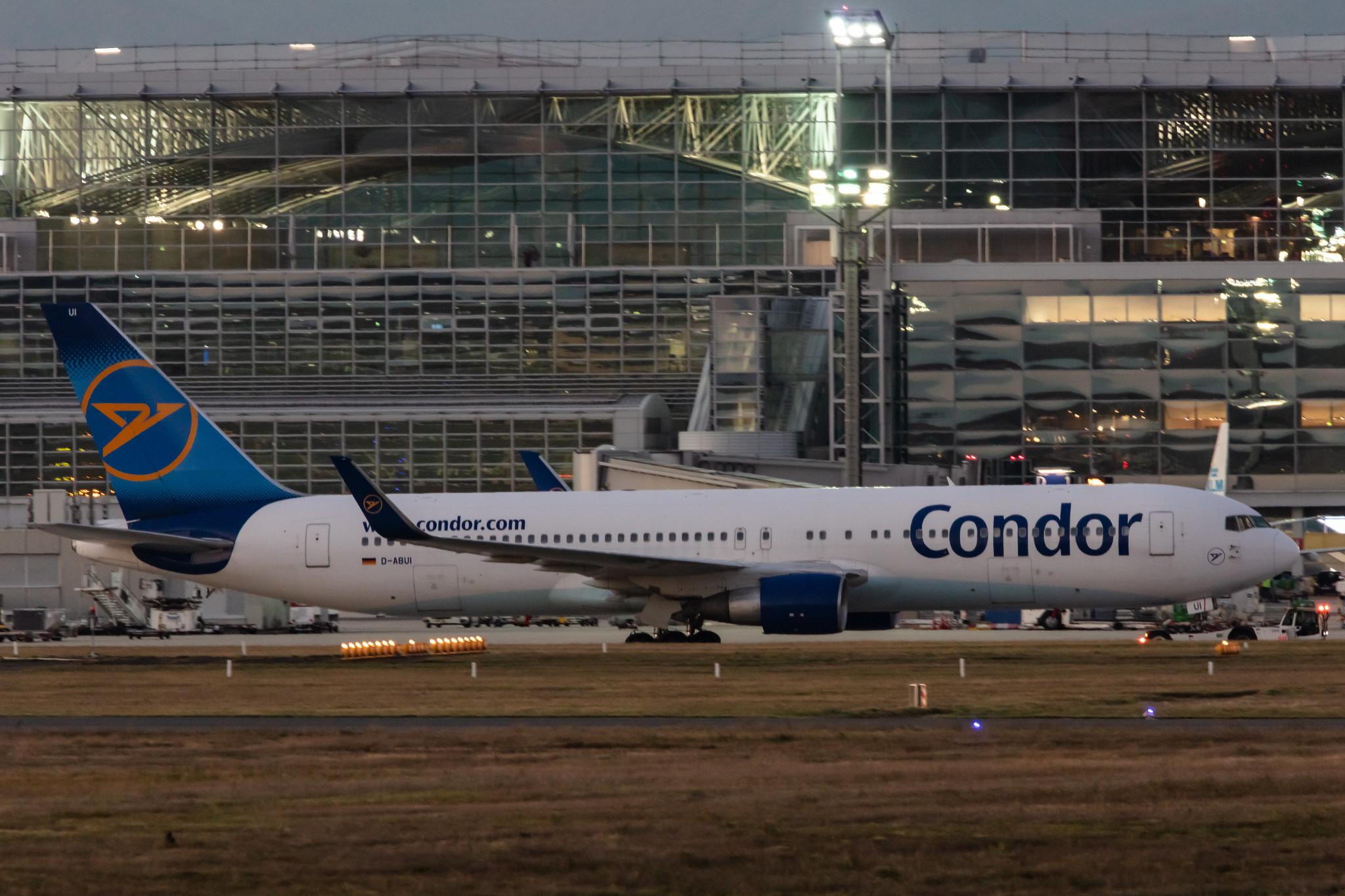 Frankfurt Airport: Condor (DE / CFG) |  Boeing 767-330(ER) B763 | D-ABUI | MSN 26988