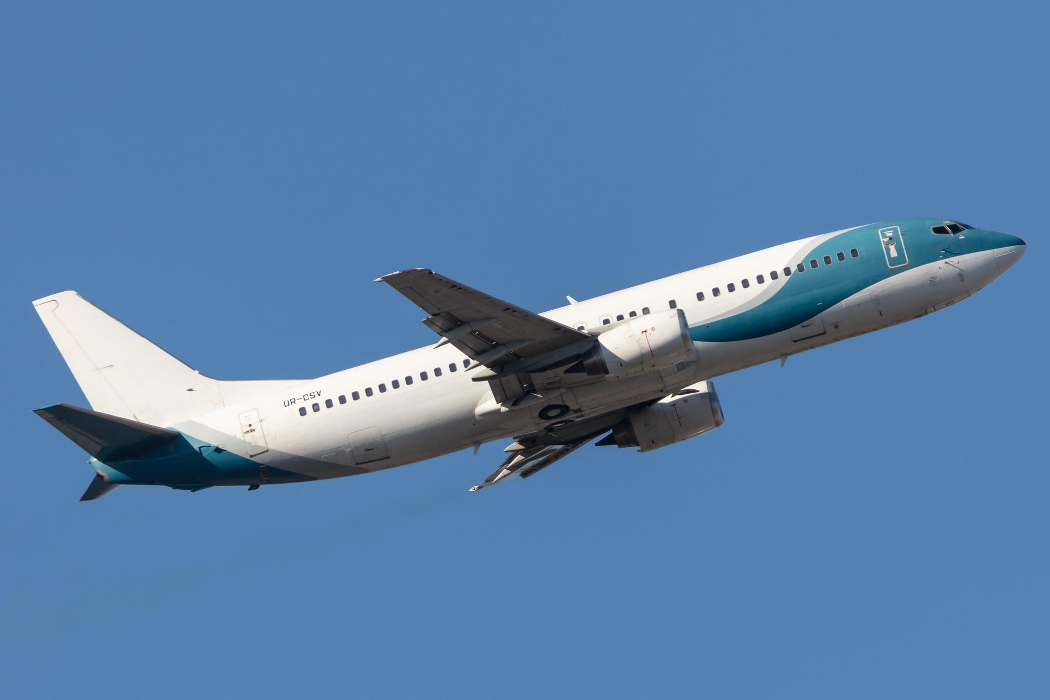 Frankfurt Airport: Jonika (/ JNK) |  Boeing 737-4K5 B734 | UR-CSV | MSN 27831