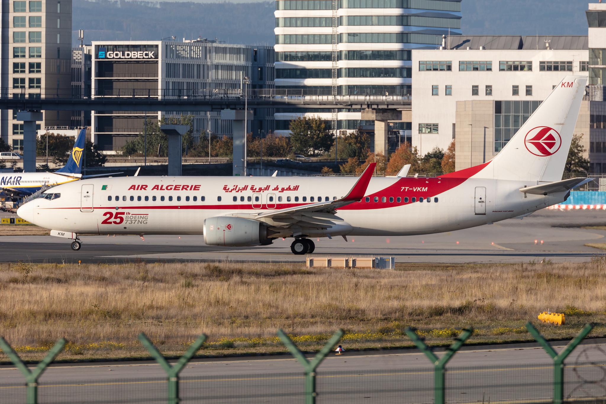 Frankfurt Airport: Air Algerie (AH / DAH) |  Boeing 737-8D6 B738 | 7T-VKM | MSN 60749