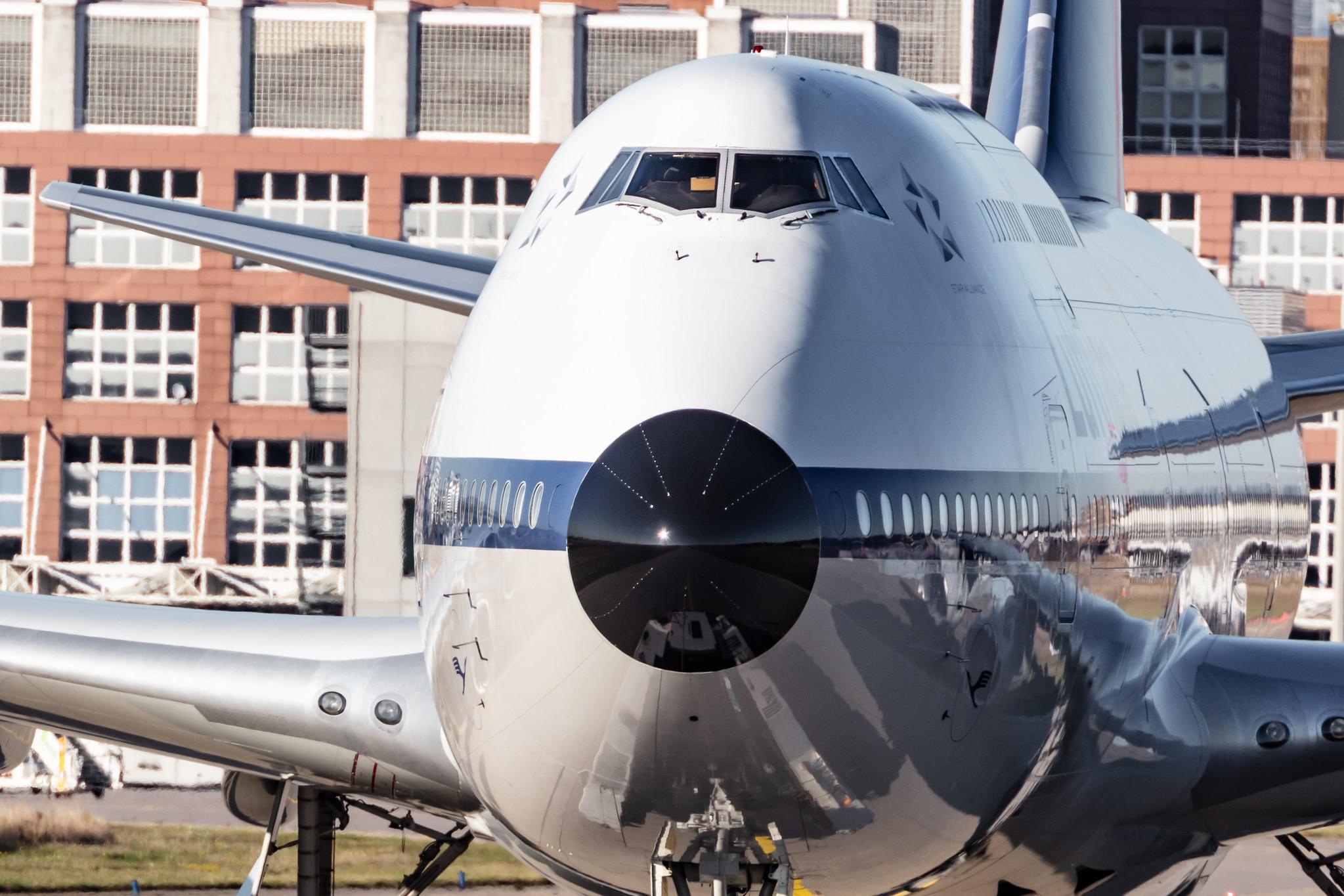 Frankfurt Airport: Lufthansa (LH / DLH) |  Livery: Retro Livery |  Boeing 747-830 B748 | D-ABYT | MSN 37844