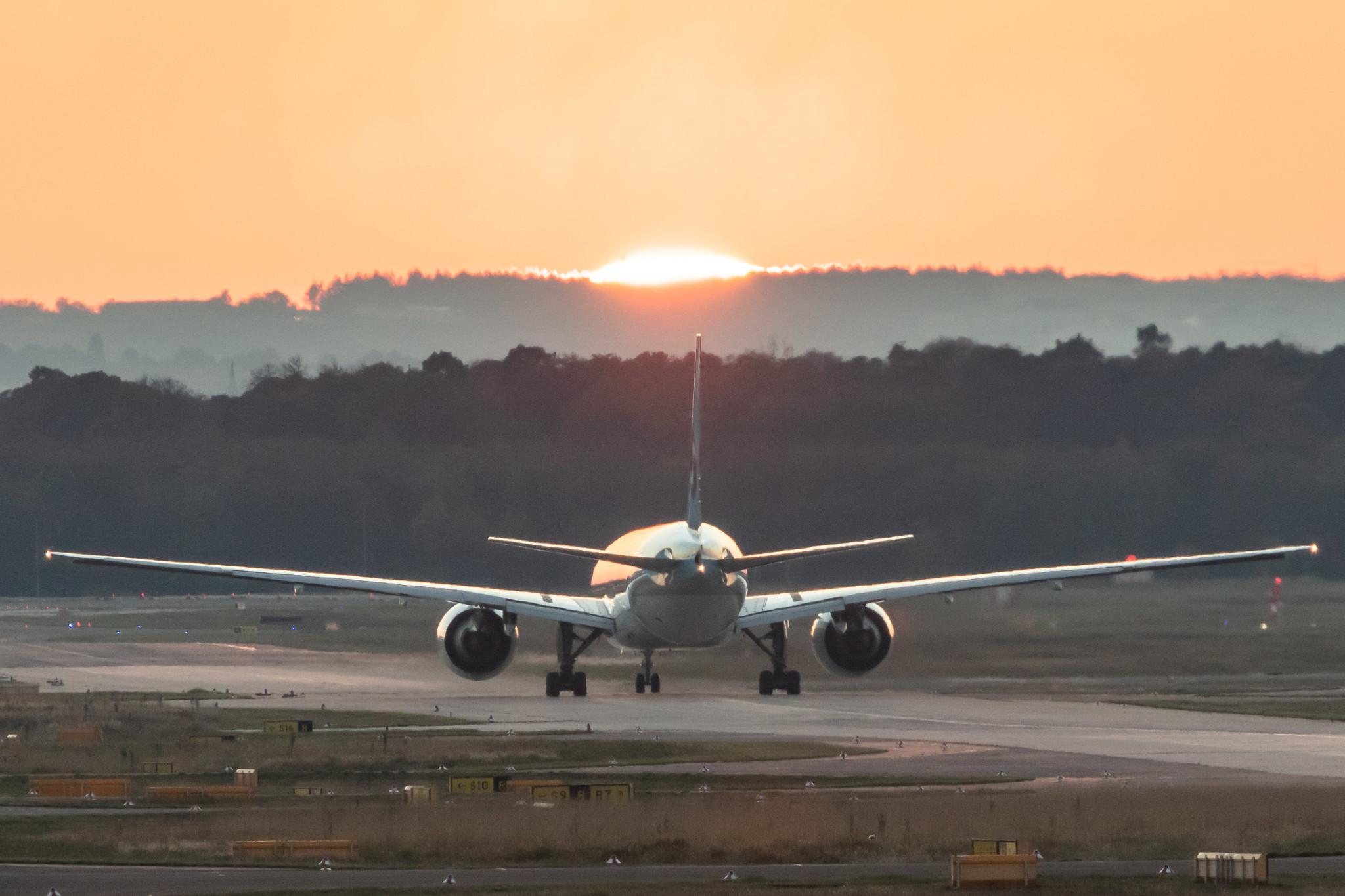 Frankfurt Airport: Korean Air (KE / KAL) |  Boeing 777-300(ER) B77W | HL8347 | MSN 63435