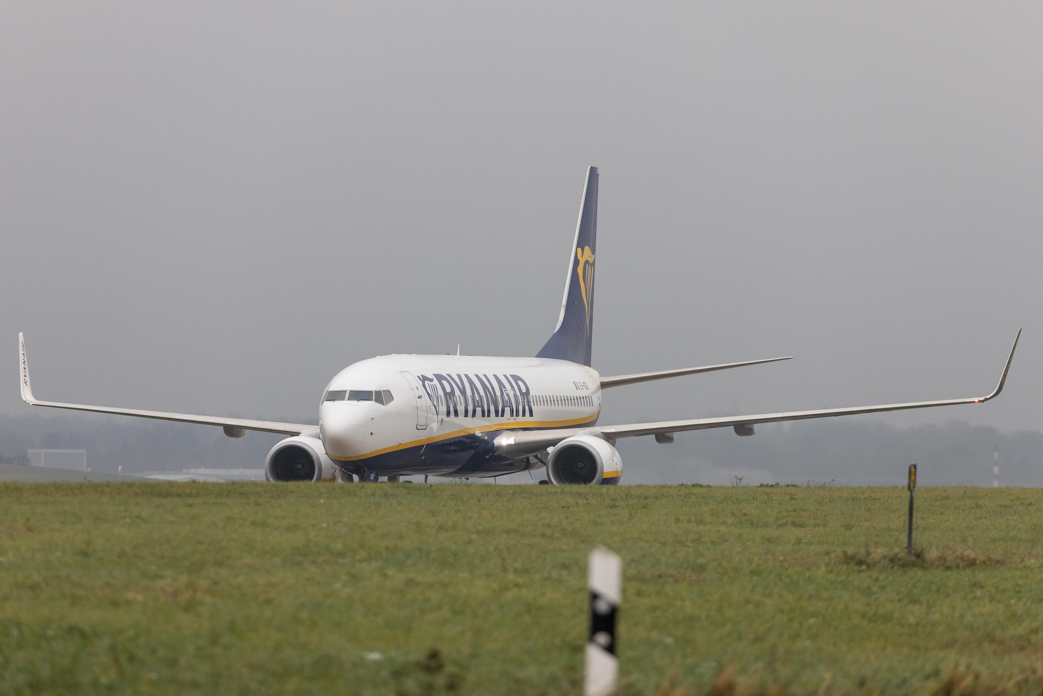 Hamburg Airport: Ryanair (FR / RYR) |  Boeing 737-8AS B738 | EI-GSG | MSN 44849