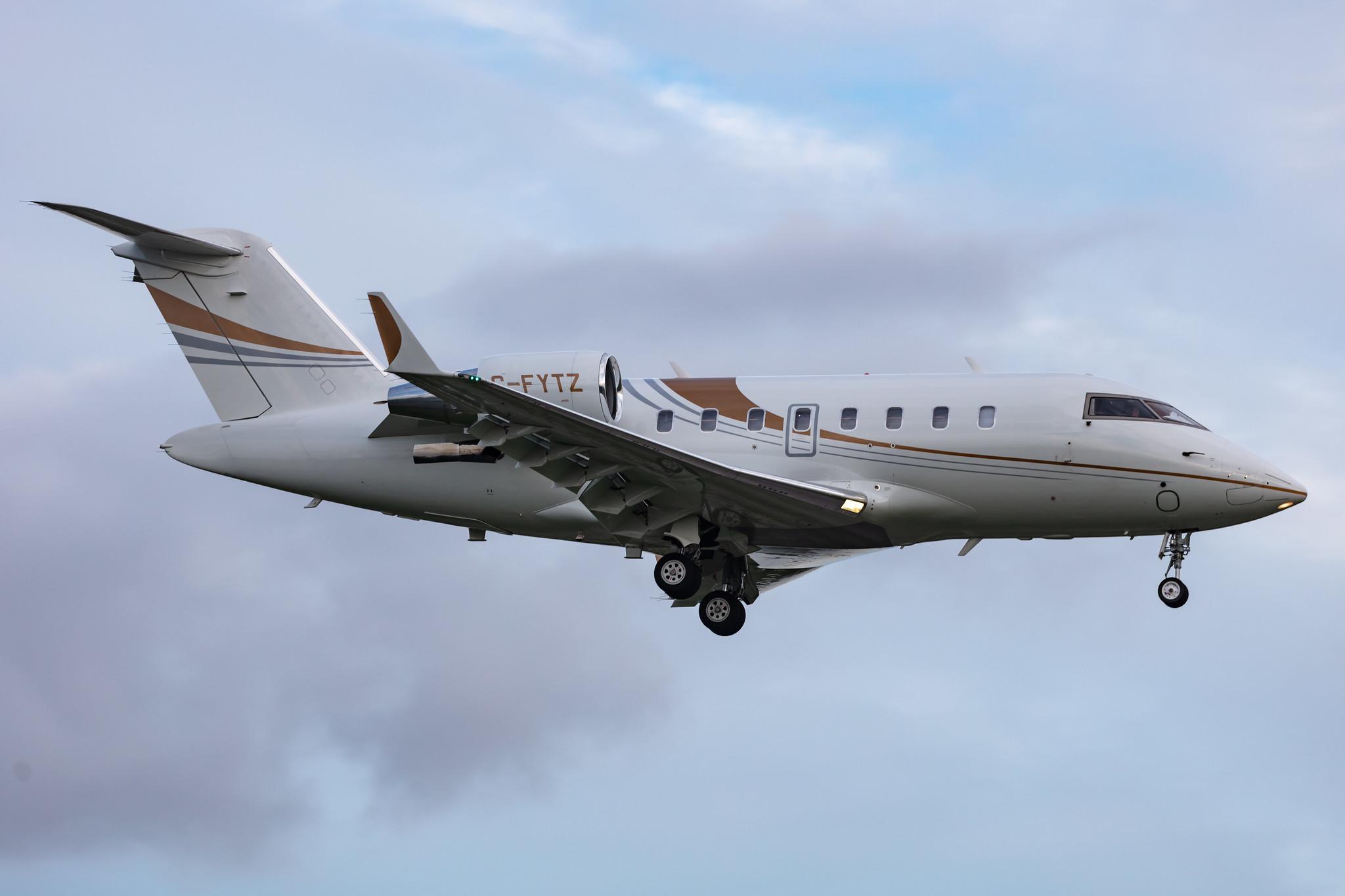 Hamburg Airport: Image Air Charter |  Bombardier CL605 Challenger CL60 | C-FYTZ | MSN 5826