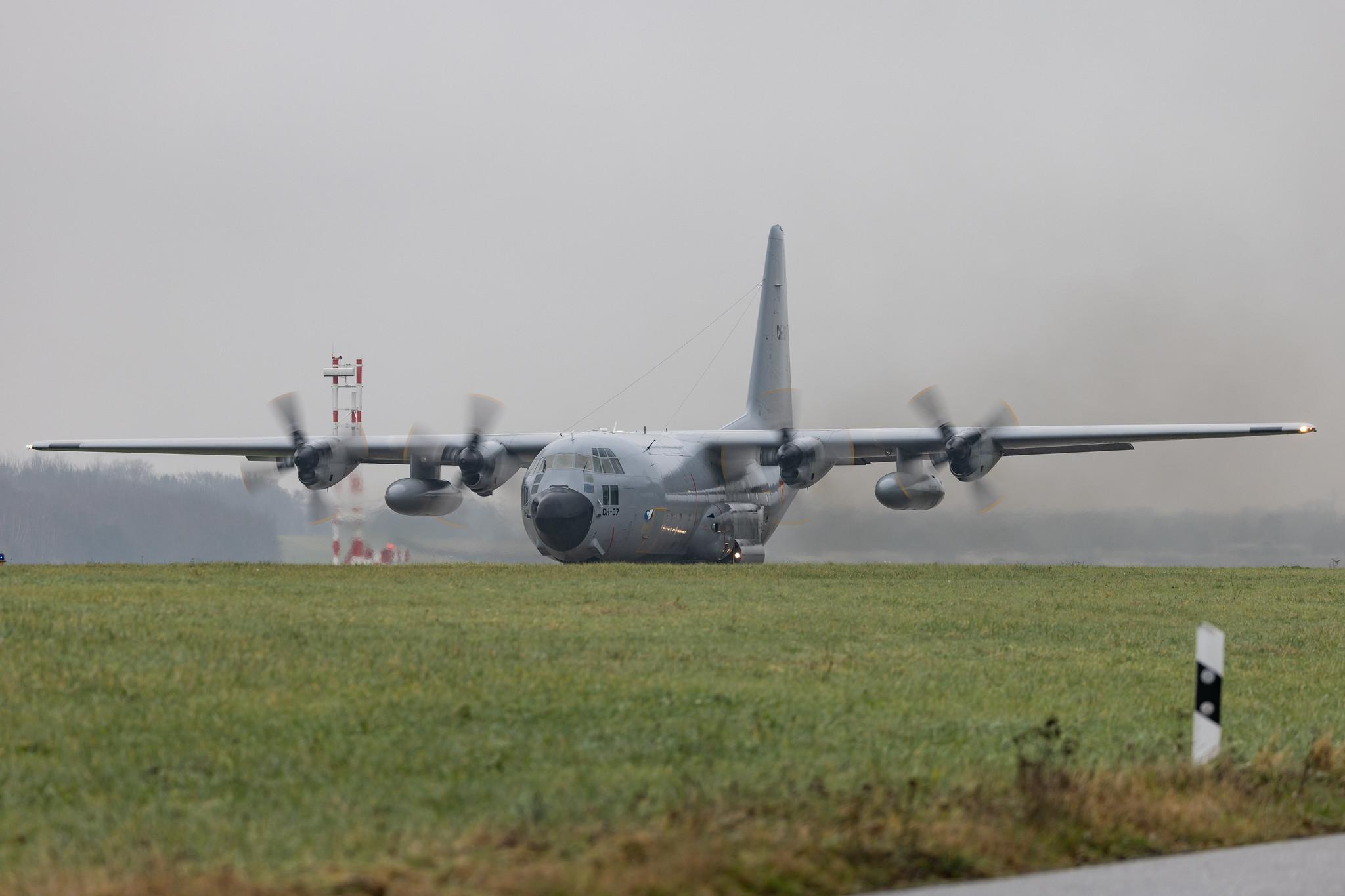 Hamburg Airport: Belgian Air Force | Lockheed C130H Hercules C130 | CH-07 | MSN 4476