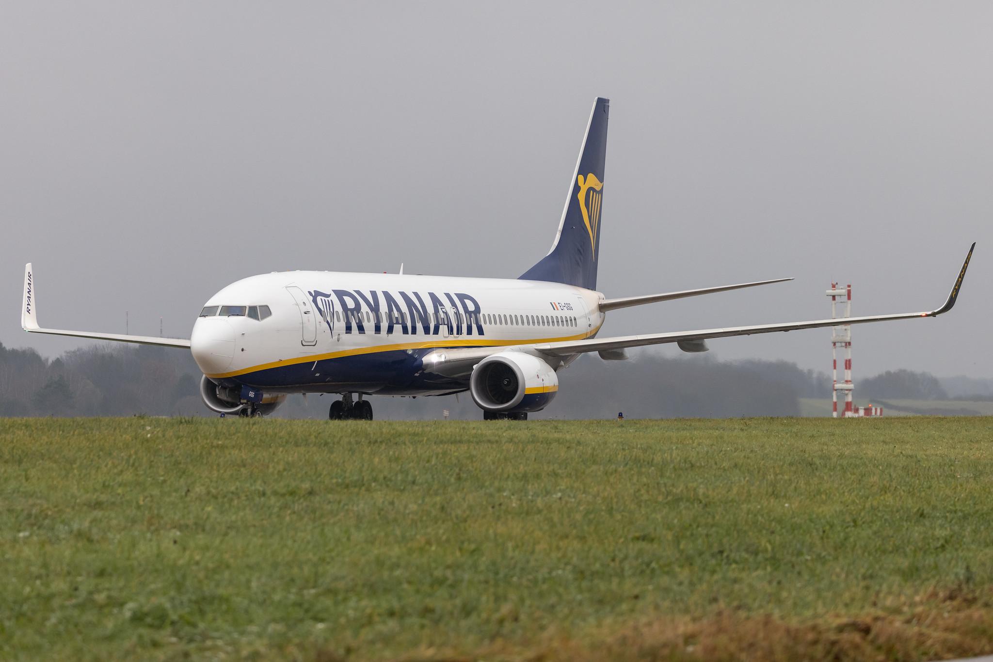 Hamburg Airport: Ryanair (FR / RYR) |  Boeing 737-8AS B738 | EI-GSG | MSN 44849