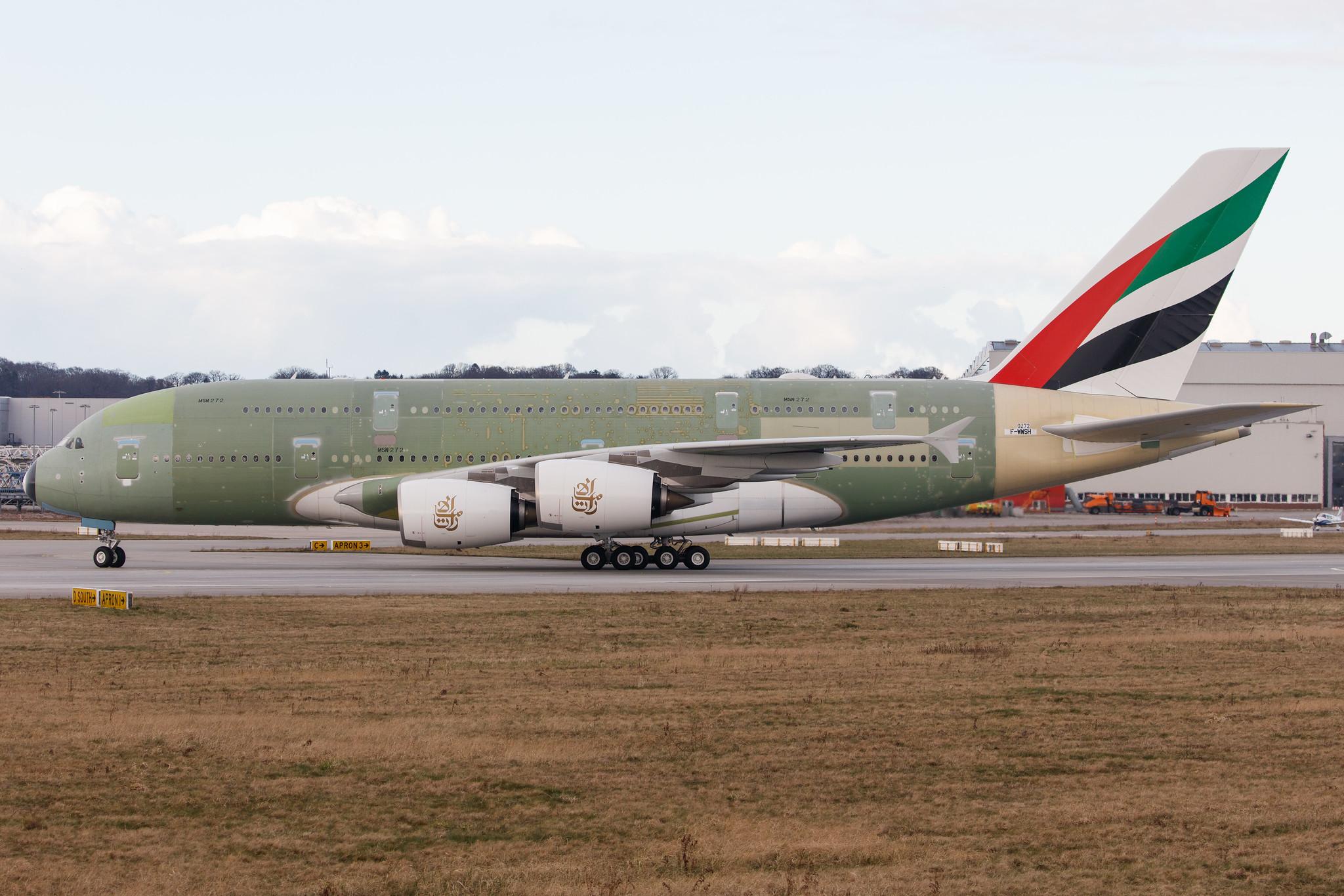 Hamburg Finkenwerder: Emirates  (EK / UAE) |  Airbus A380-842 A388 | F-WWSH (A6-EVS) | MSN 272