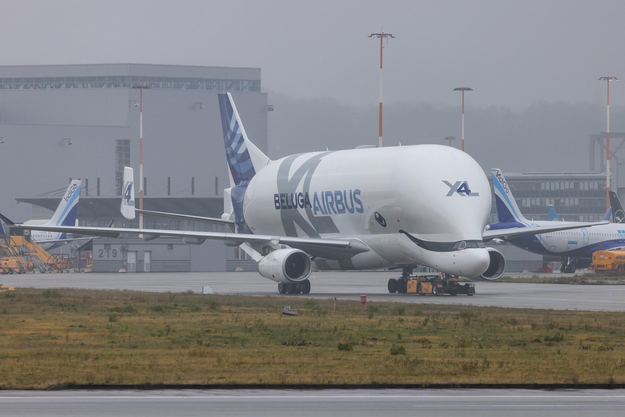 Hamburg Finkenwerder: Airbus Transport International (4Y / BGA) |  Airbus A330-743L Beluga XL A337 | F-GXLJ | MSN 1985