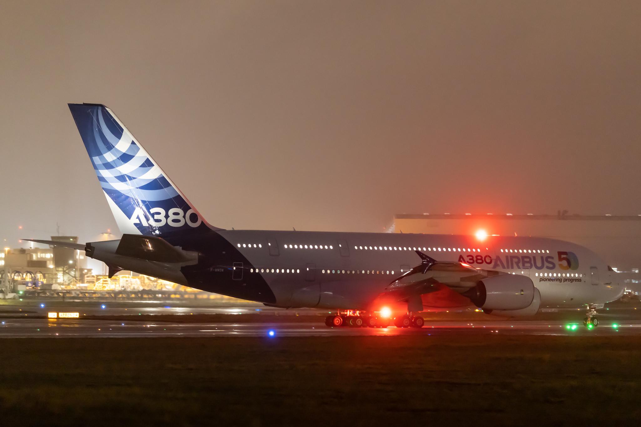 Hamburg Finkenwerder: Airbus (/ AIB) |  Airbus A380-841 A388 | F-WWOW | MSN 001