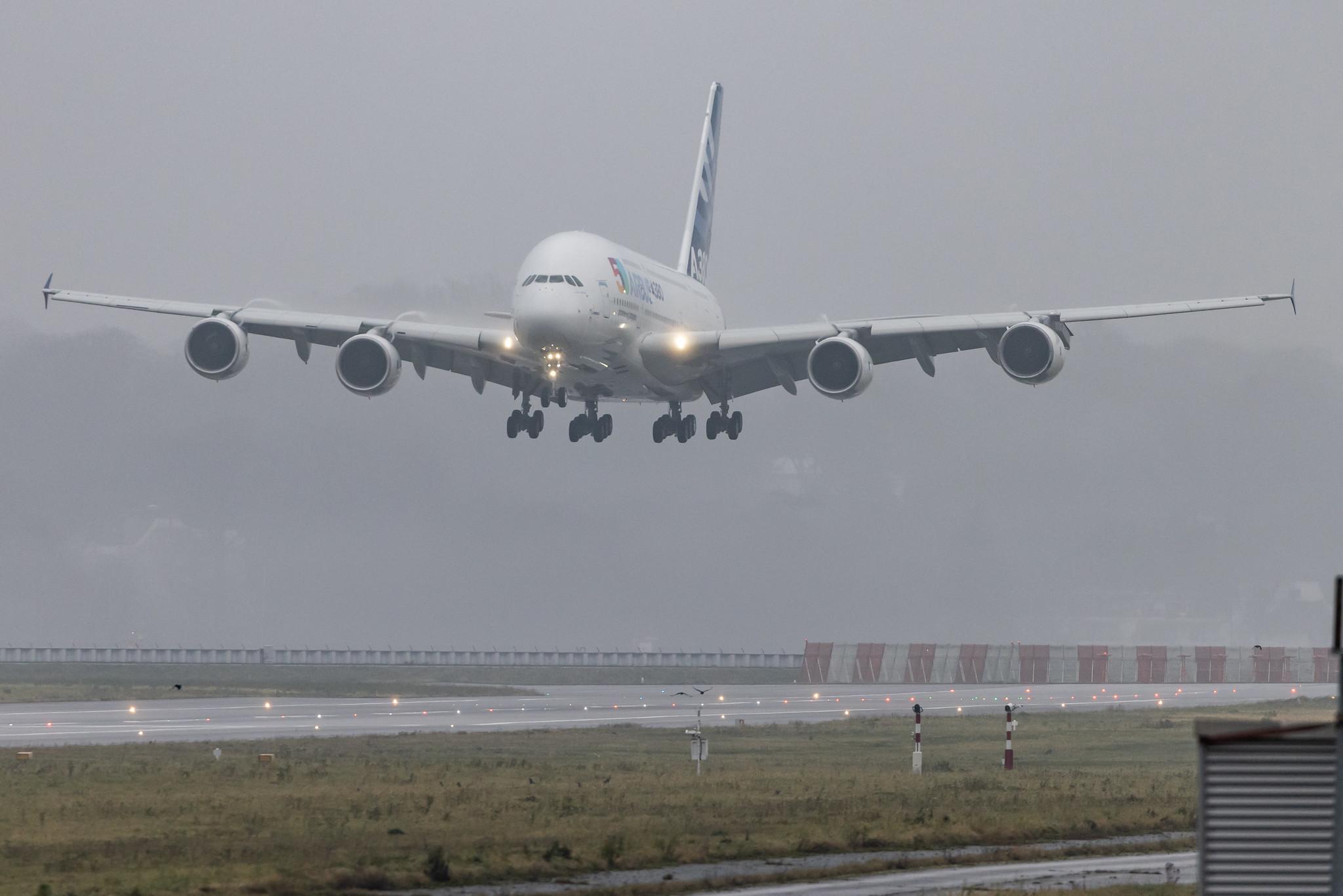 Airbus (/ AIB) |  Airbus A380-841 A388 | F-WWOW | MSN 001