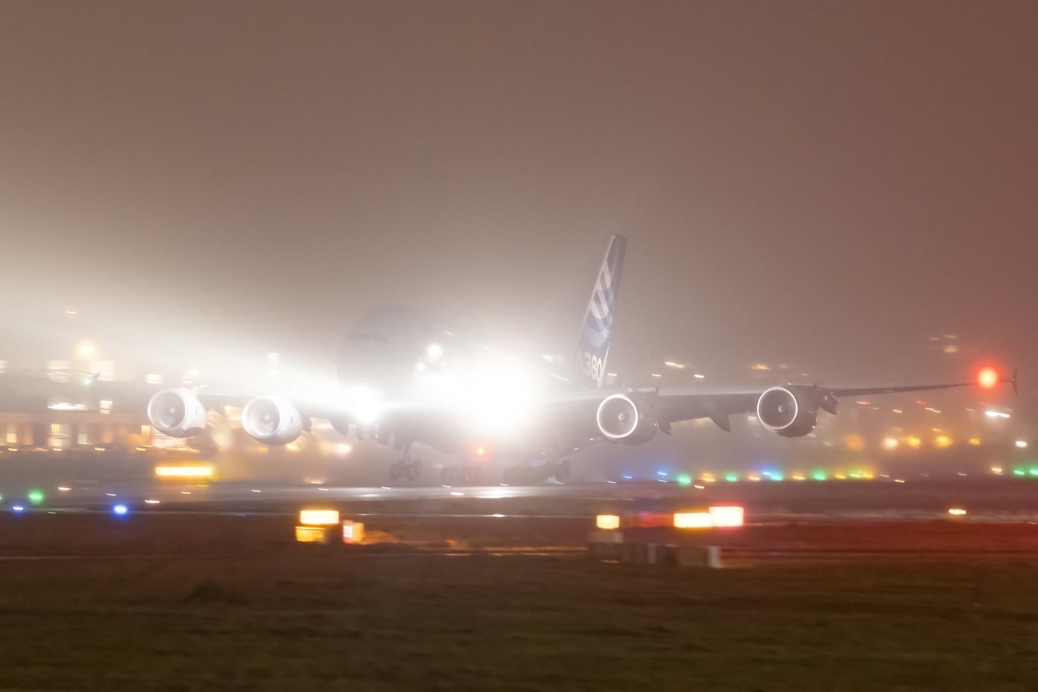 Hamburg Finkenwerder: Airbus (/ AIB) |  Airbus A380-841 A388 | F-WWOW | MSN 001