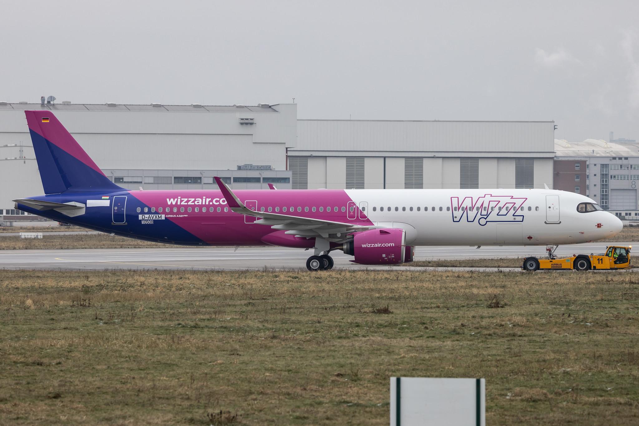 Hamburg Finkenwerder: Wizz Air (W6 / WZZ) | Airbus A321-271NX A21N | D-AVXM (HA-LZH) | MSN 10508