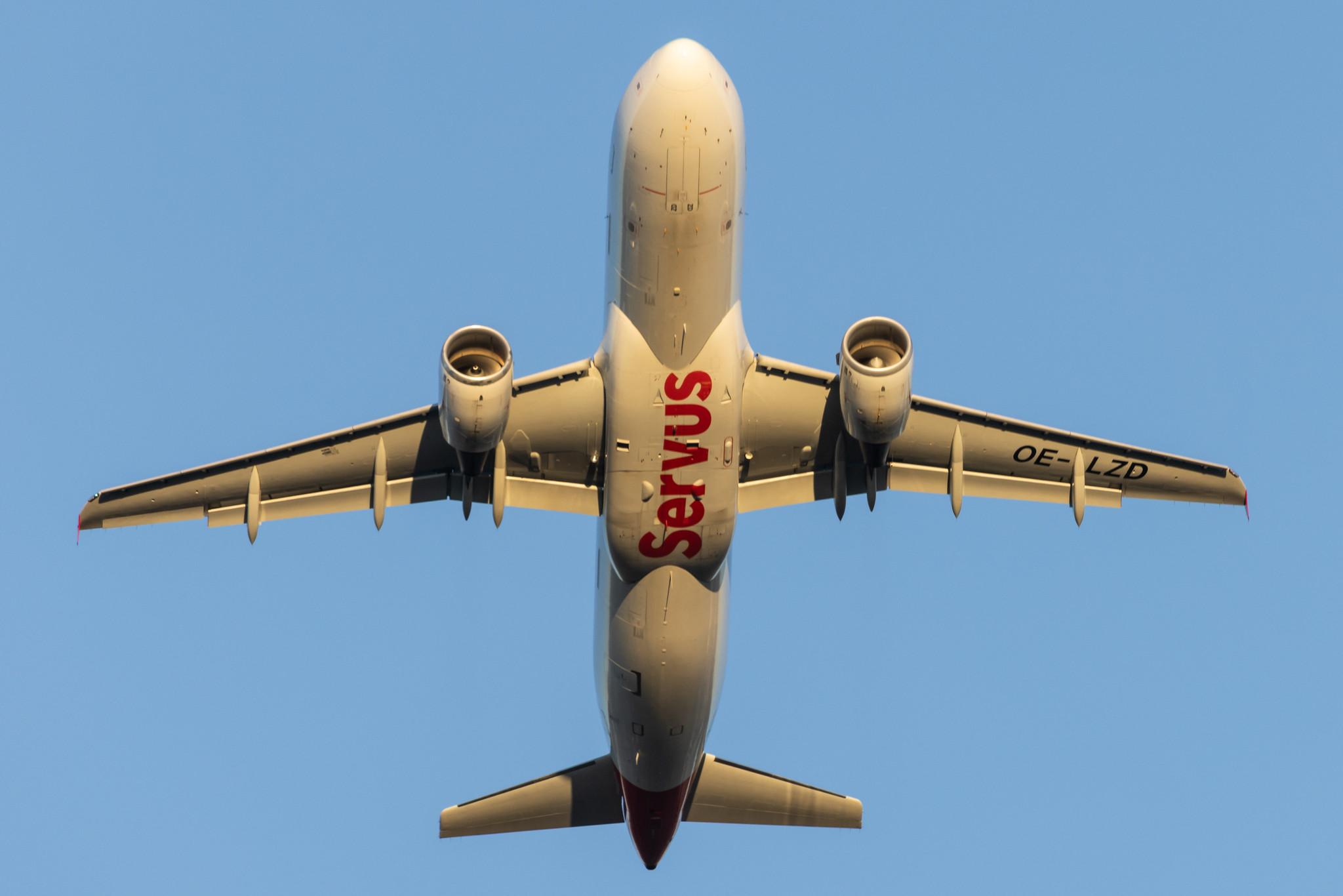 Hamburg Airport: Austrian Airlines (OS / AUA) |  Airbus A320-214 A320 | OE-LZD | MSN 5299