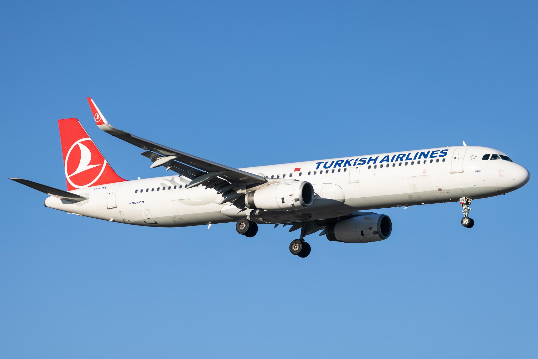 Hamburg Airport: Turkish Airlines (TK / THY) |  Airbus A321-231 A321 | TC-JSL | MSN 5667