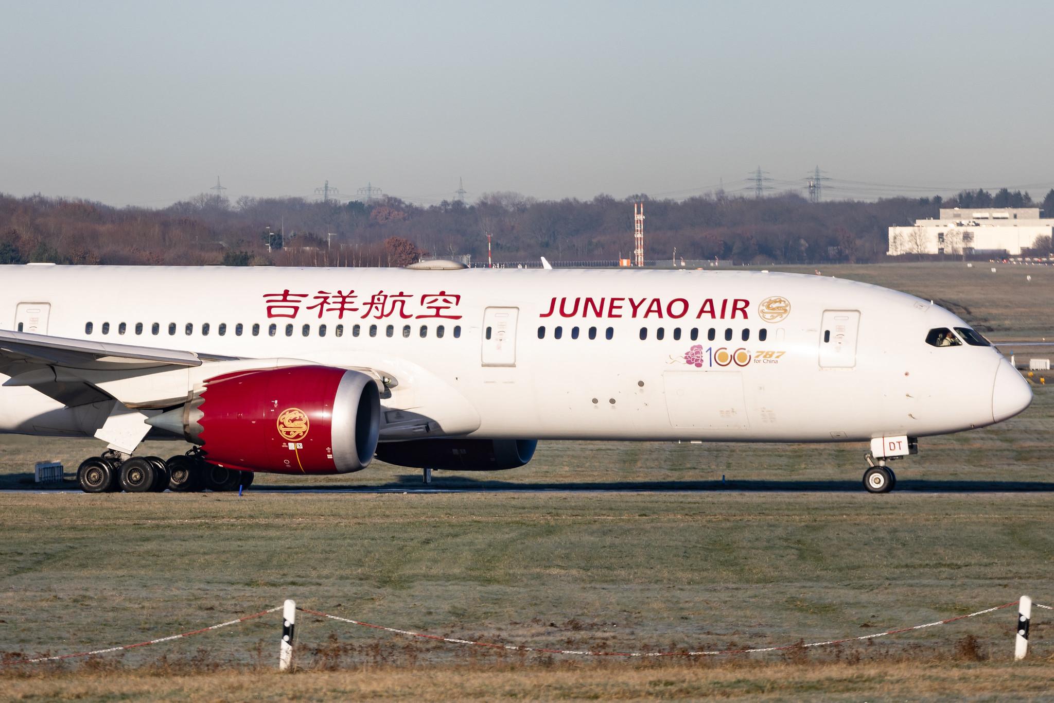 Hamburg Airport: Juneyao Air (HO / DKH) |  Livery: Chinese Peony Livery |  Boeing 787-9 Dreamliner B789 | B-20DT | MSN 65429
