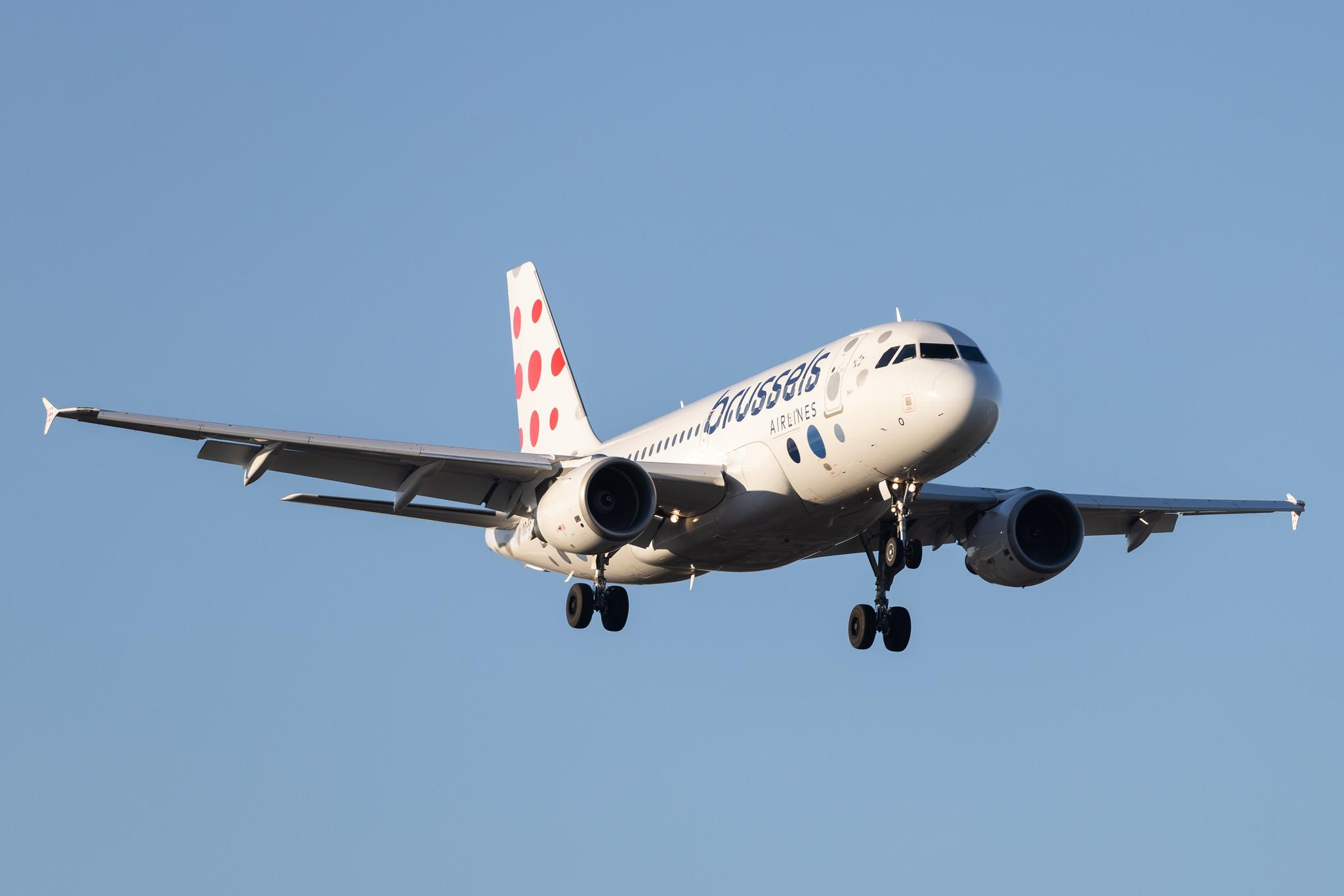 Hamburg Airport: Brussels Airlines (SN / BEL) |  Airbus A319-111 A319 | OO-SSO | MSN 2287