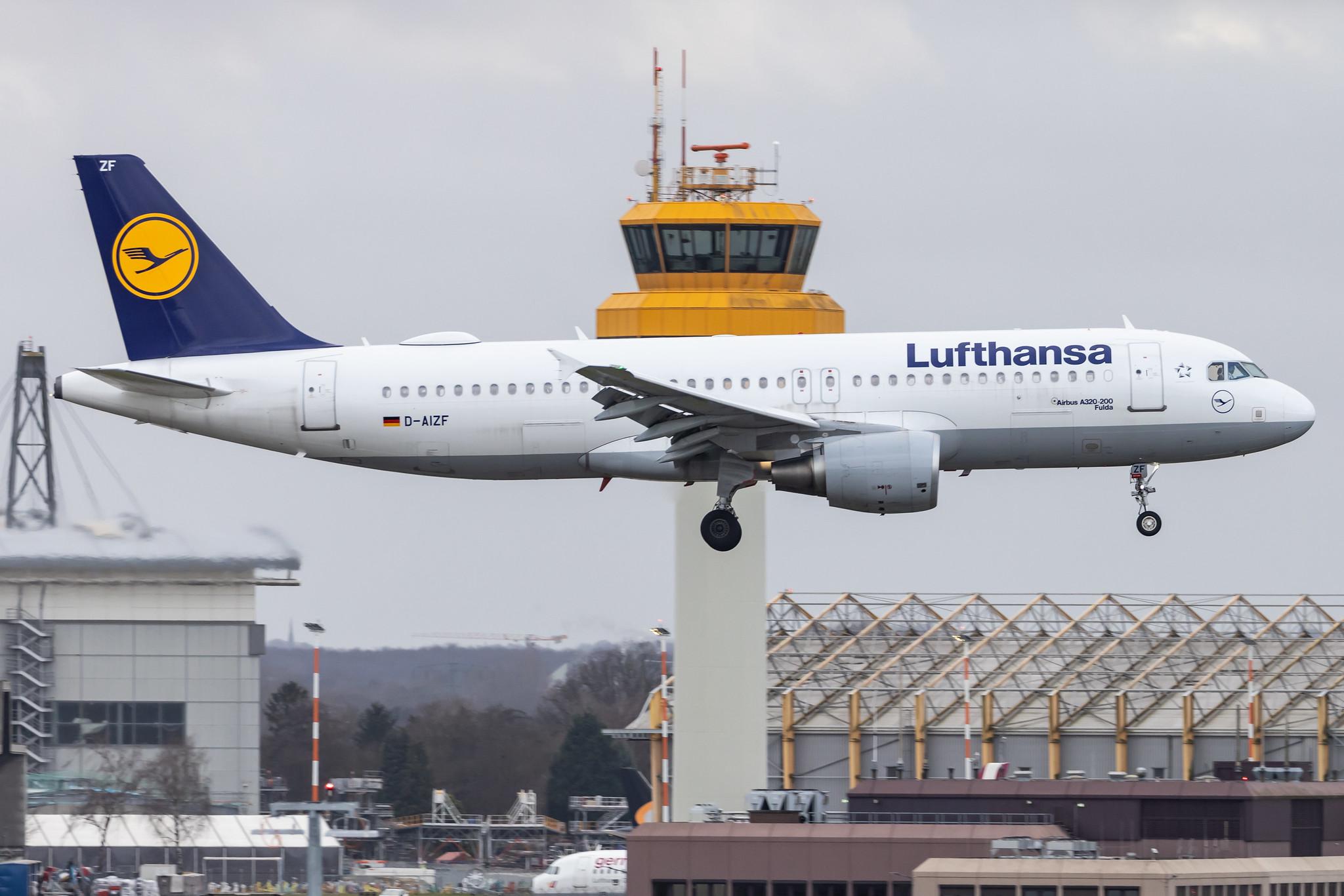 Hamburg Airport: Lufthansa (LH / DLH) |  Airbus A320-214 A320 | D-AIZF | MSN 4289