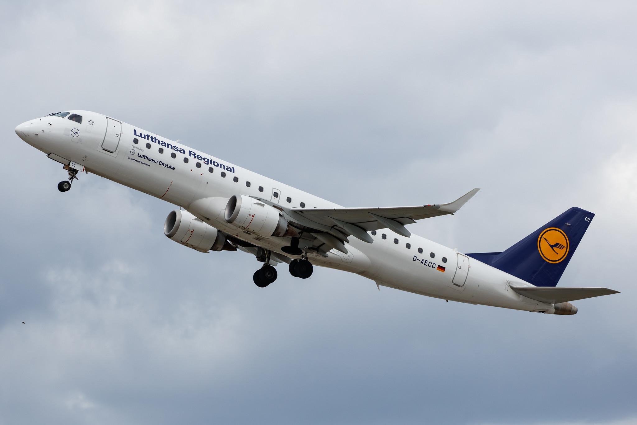 Flughafen Berlin Brandenburg: Lufthansa (LH / DLH) | Operator: Lufthansa CityLine |  Embraer E190LR E190 | D-AECC | MSN 19000333