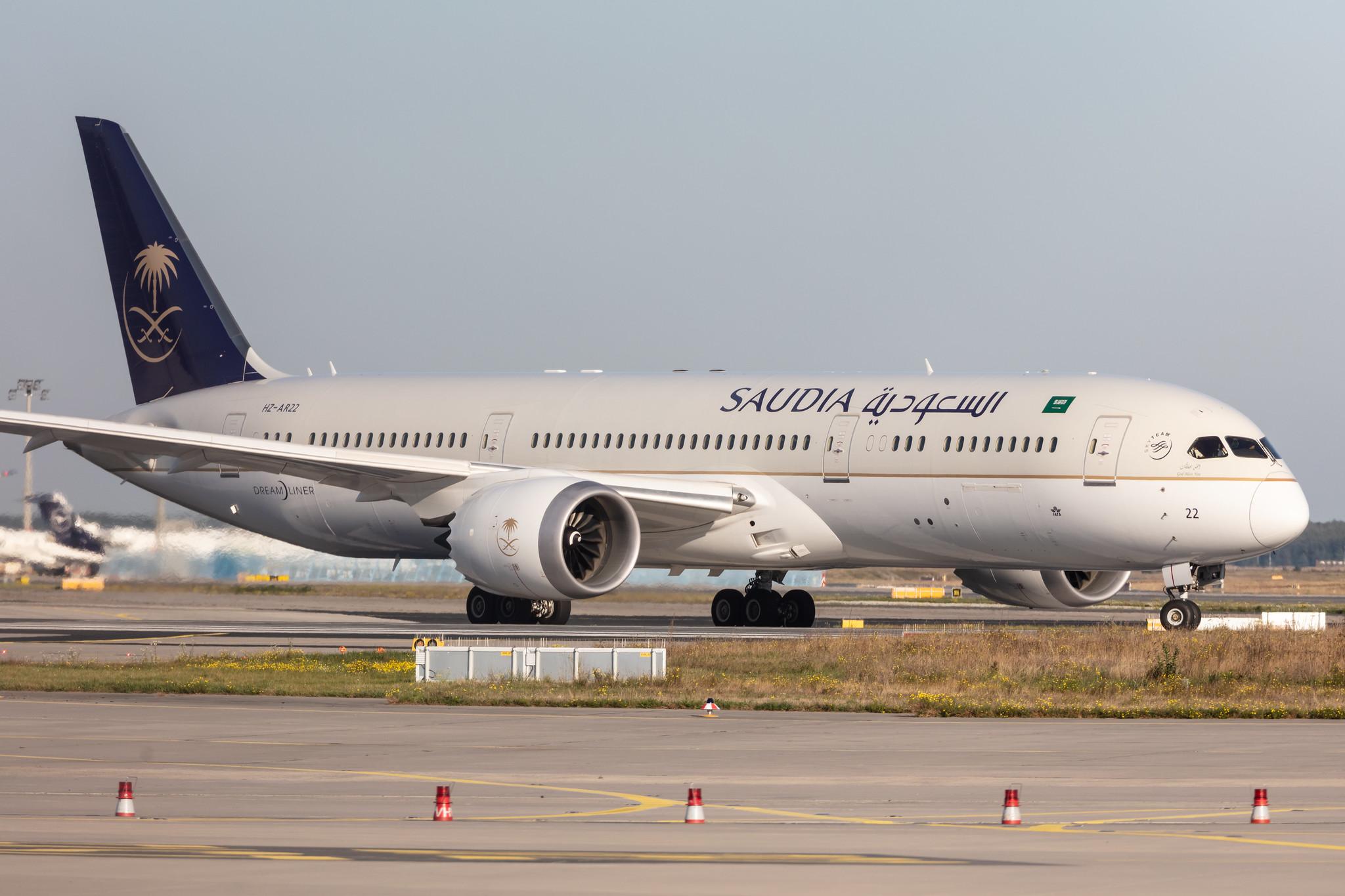 Frankfurt Airport: Saudia (SV / SVA) |  Boeing 787-9 Dreamliner B789 | HZ-AR22 | MSN 40048