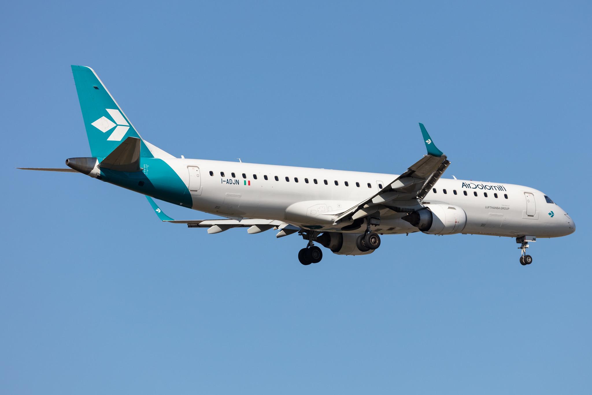 Frankfurt Airport: Air Dolomiti (EN / DLA) |  Embraer E195LR E195 | I-ADJN | MSN 19000270