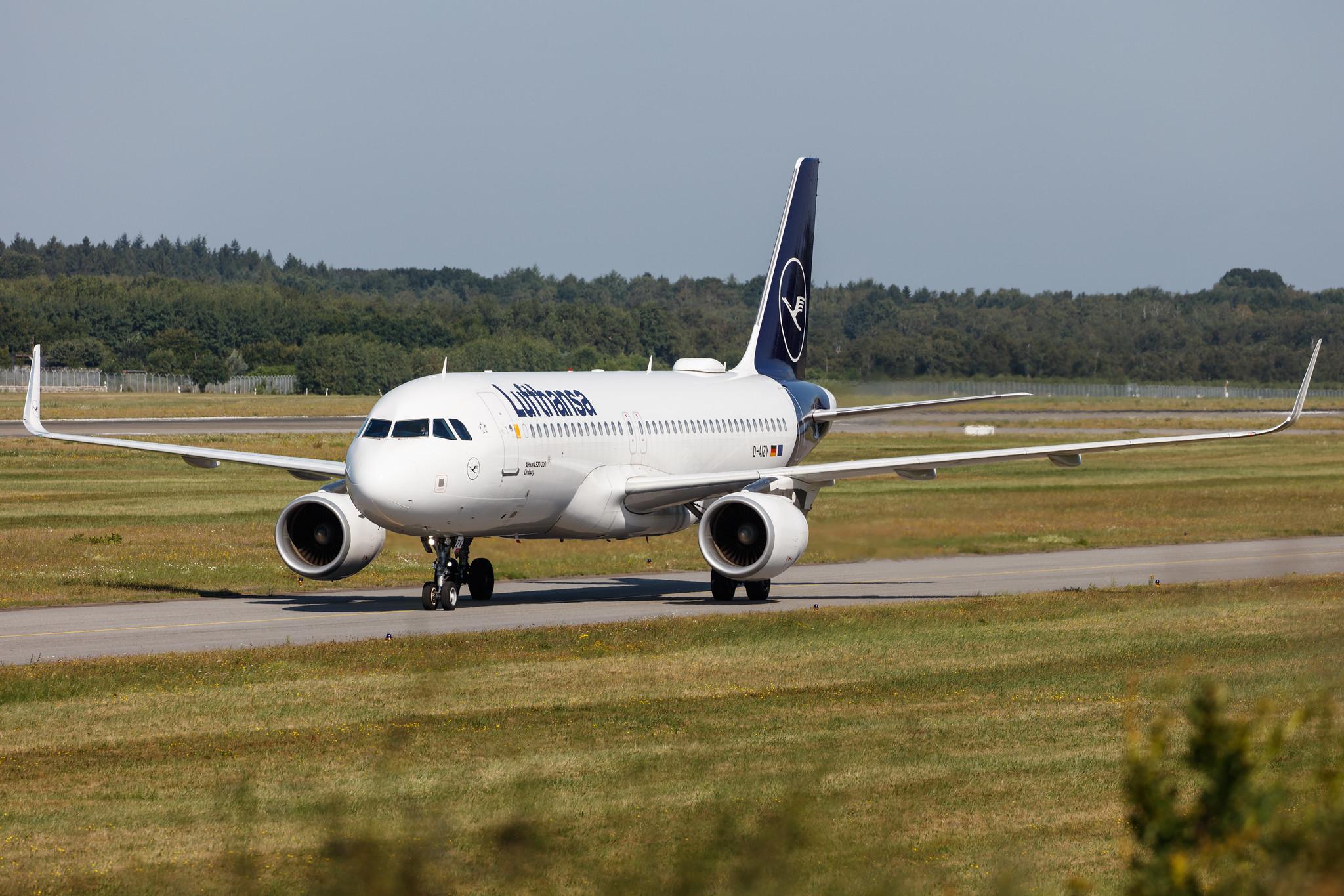 Hamburg Airport: Lufthansa (LH / DLH) |  Airbus A320-214 A320 | D-AIZY | MSN 5769