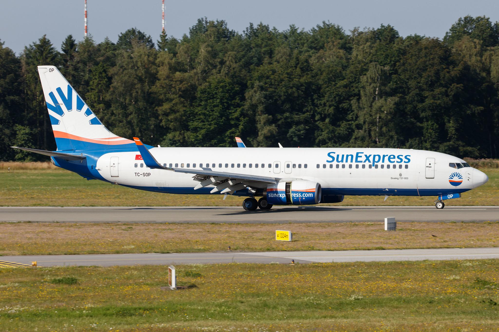 Hamburg Airport: SunExpress (XQ / SXS) |  Boeing 737-8AS B738 | TC-SOP | MSN 33562