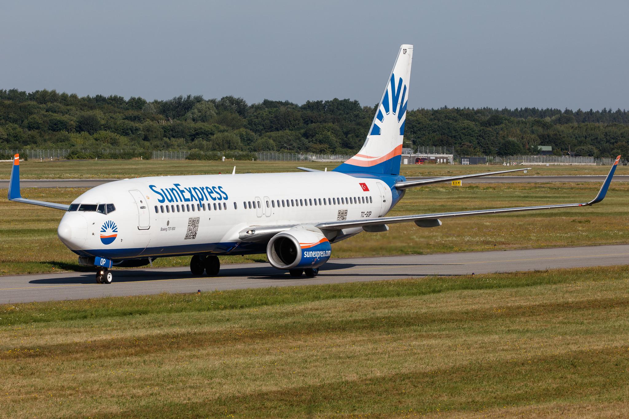 Hamburg Airport: SunExpress (XQ / SXS) |  Boeing 737-8AS B738 | TC-SOP | MSN 33562